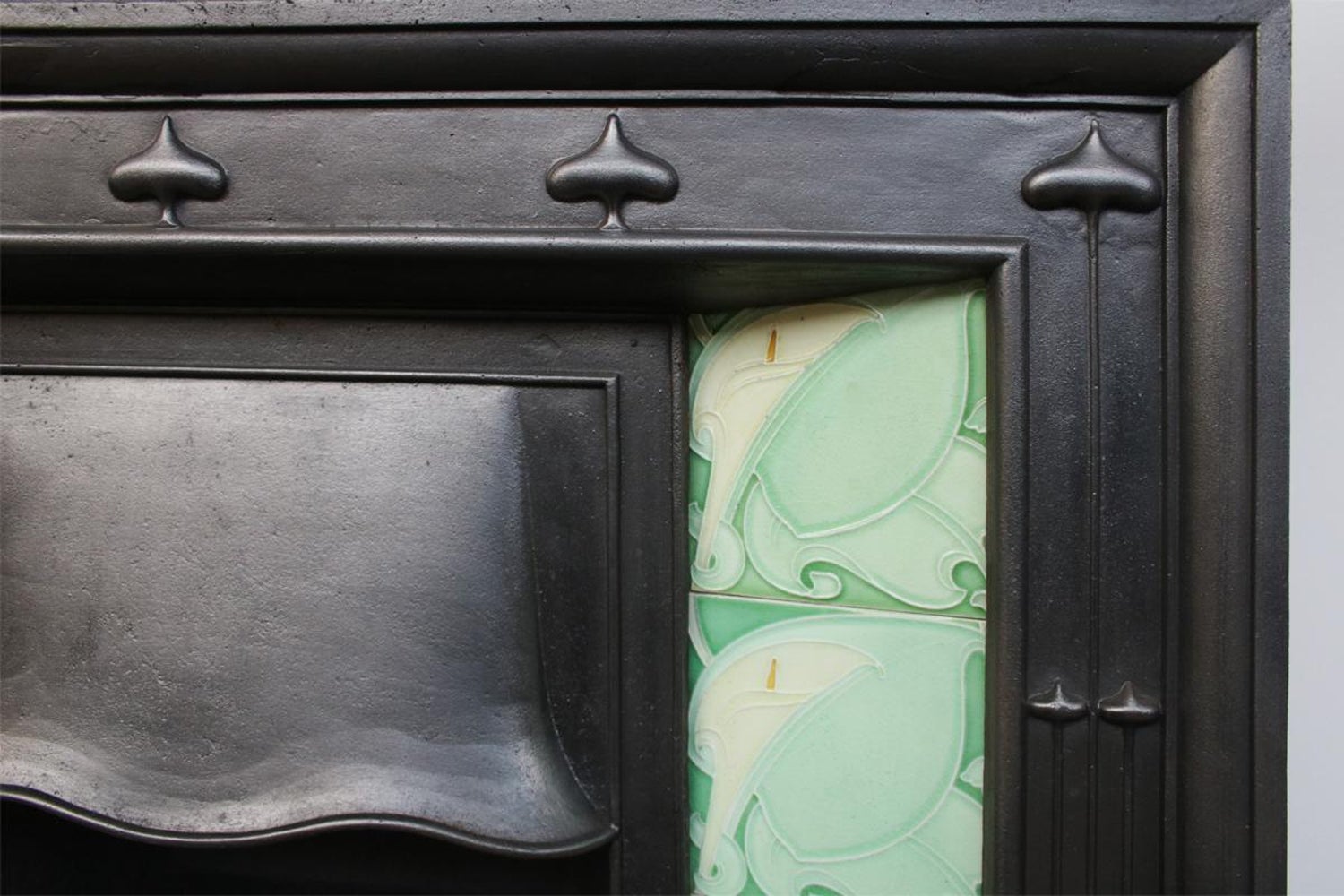 Antique Edwardian Cast Iron And Tiled Combination Fireplace For