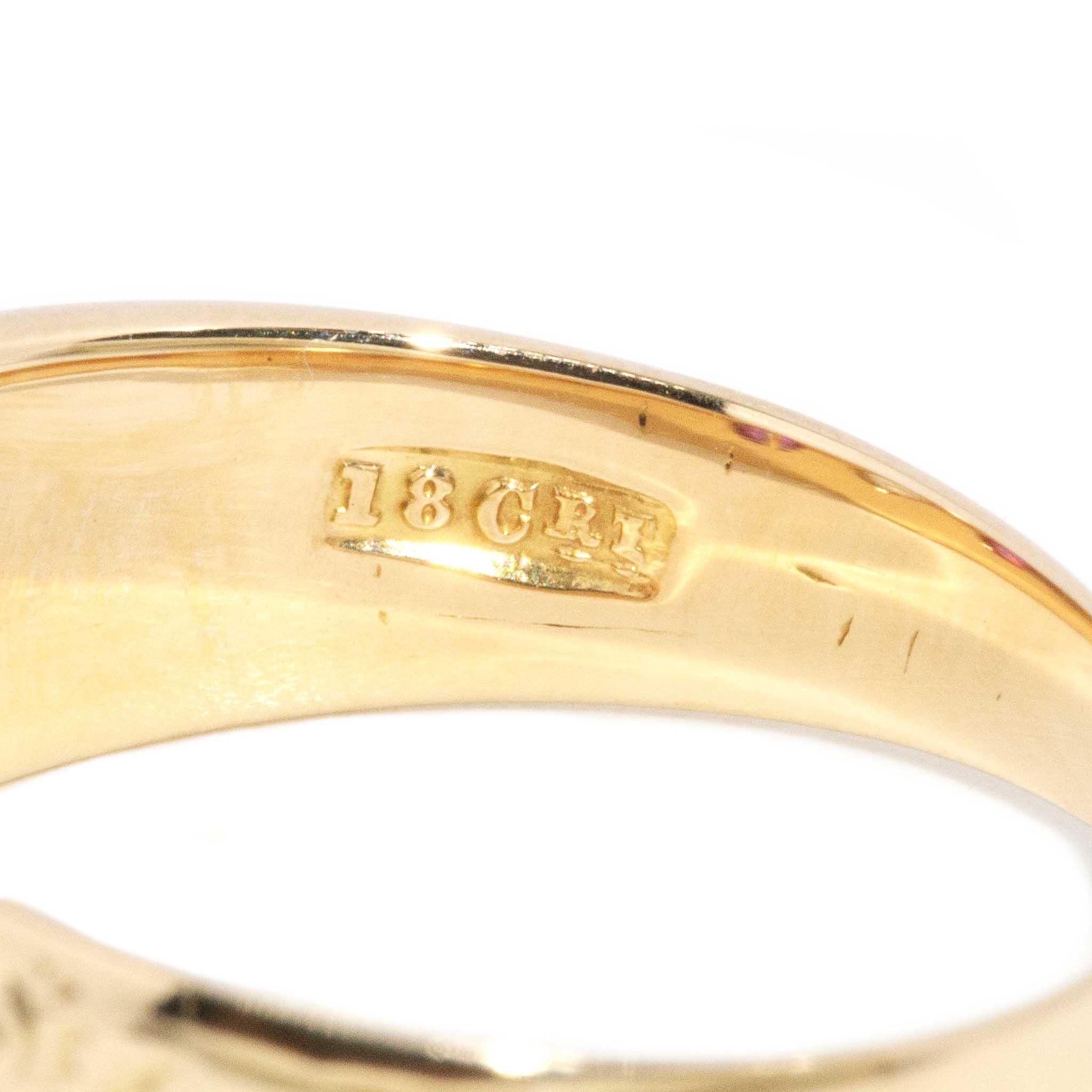 Antiguo anillo eduardiano circa 1900 de rubí y diamante talla antigua de oro amarillo de 18 quilates en venta 3
