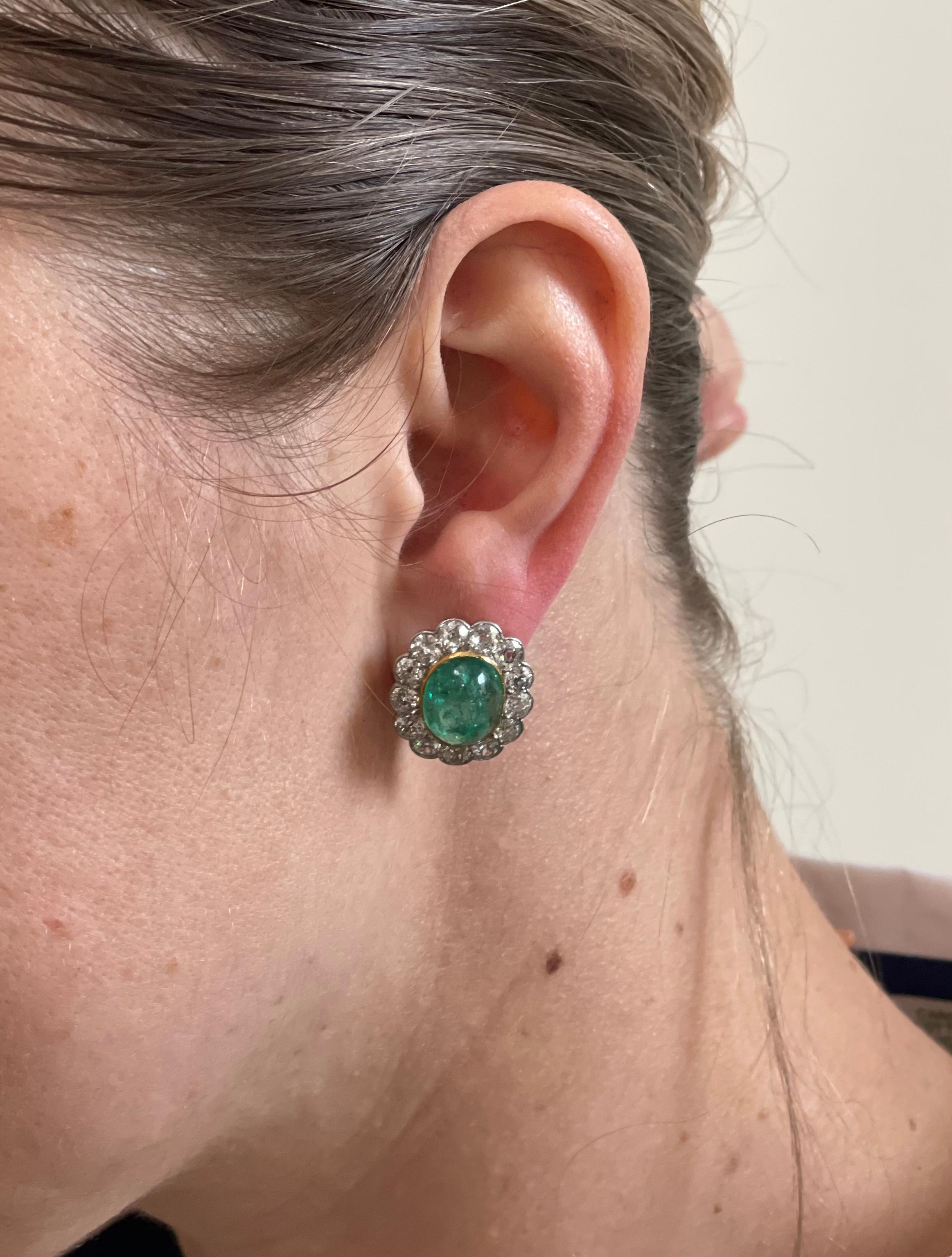 Antike edwardianische Ohrringe, um 1910, 12 Karat Smaragd-Cabochon-Diamant Damen im Angebot