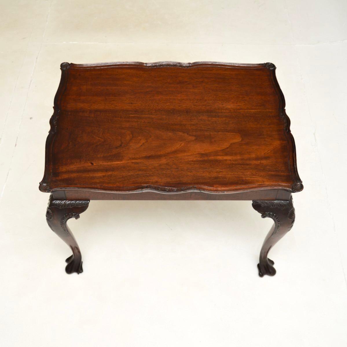 Édouardien Table basse ancienne de style édouardien en vente