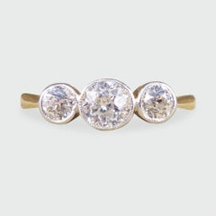 Antique Edwardian Collar Set Three Stone Diamond Ring in 18ct Gold and Platinum