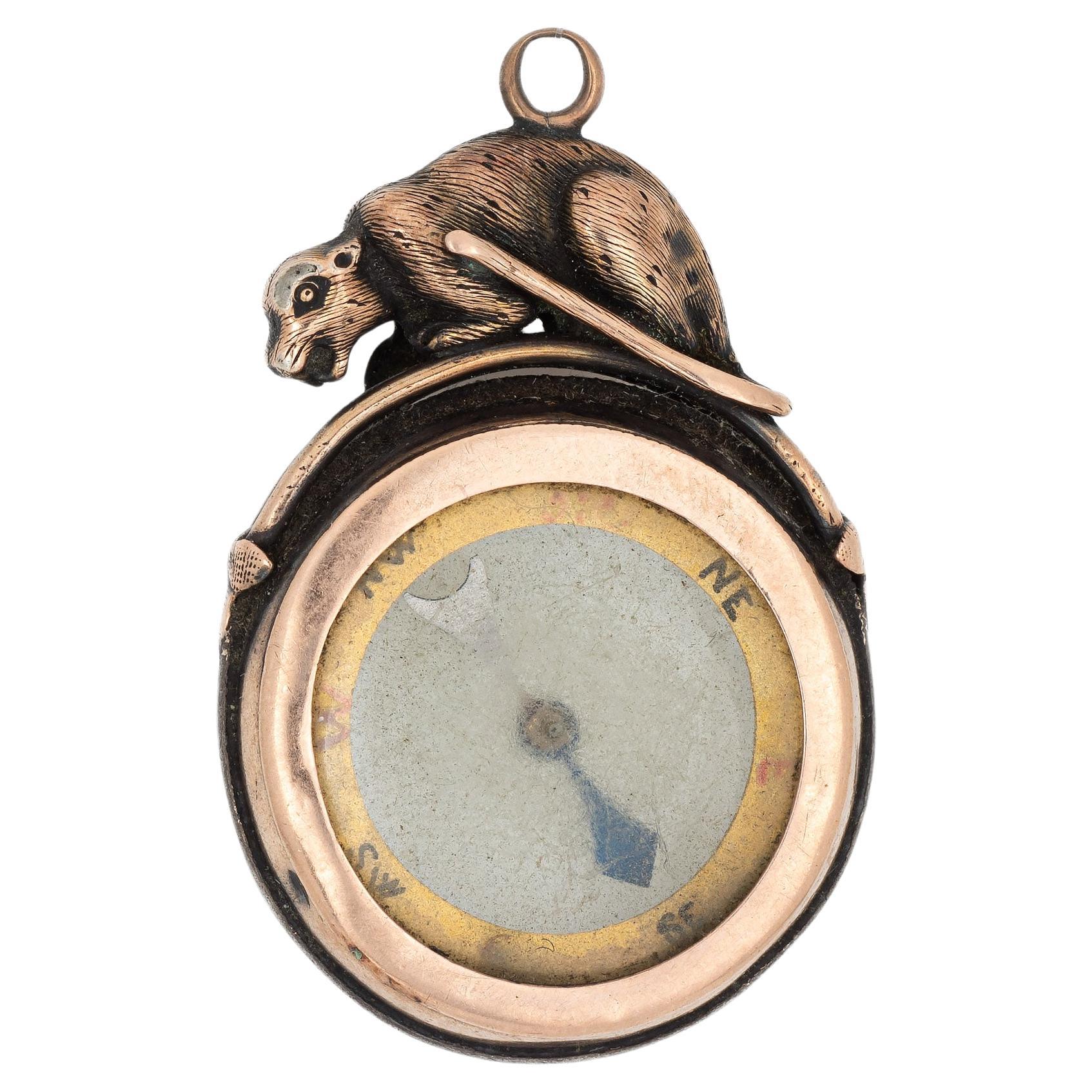 Antiguo Edwardian Compass Fob 9k Rose Gold Pendant Animal Motif Vintage Jewelry en venta