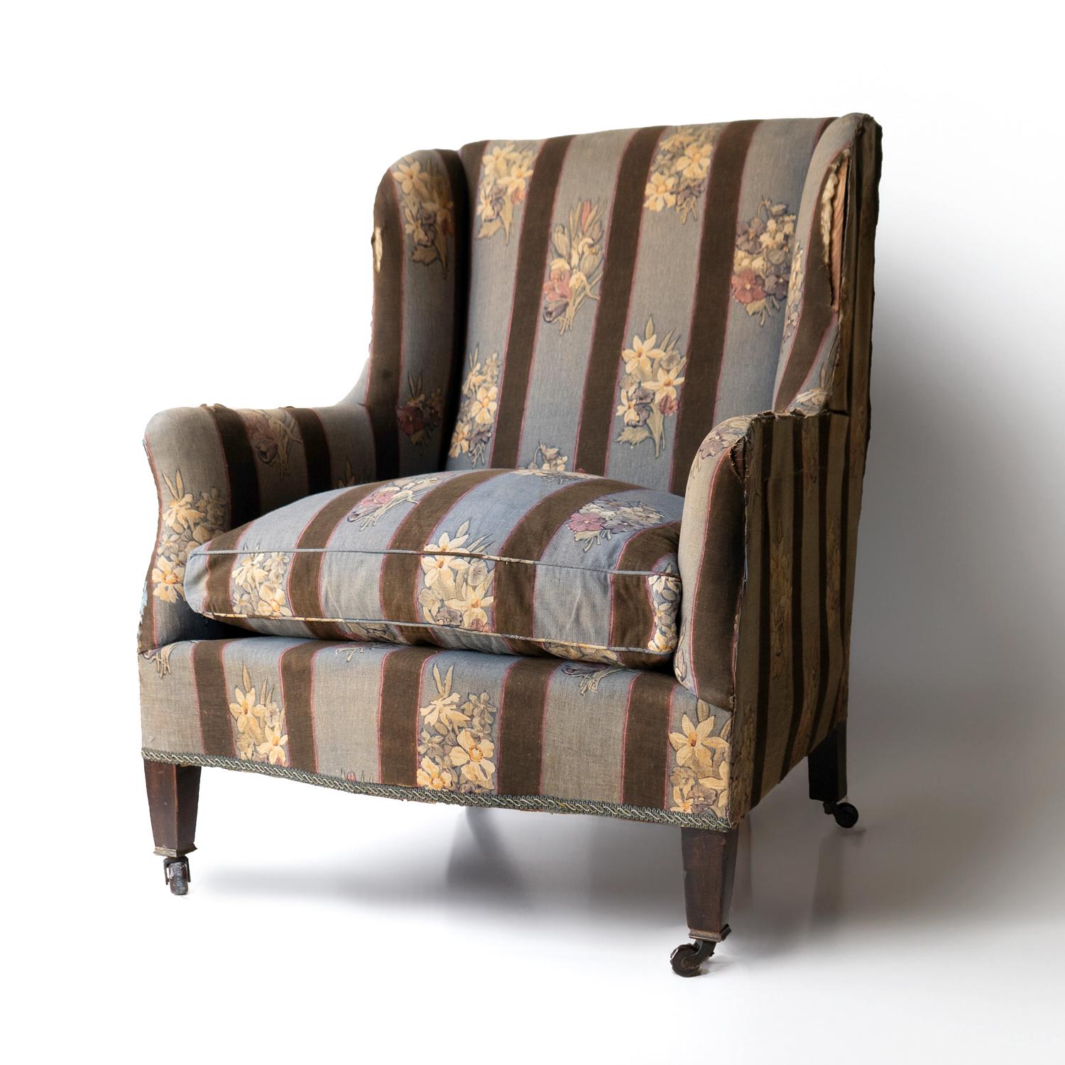 Antique Edwardian Country House Upholstered Armchair, Early 20th Century In Good Condition In Bristol, GB