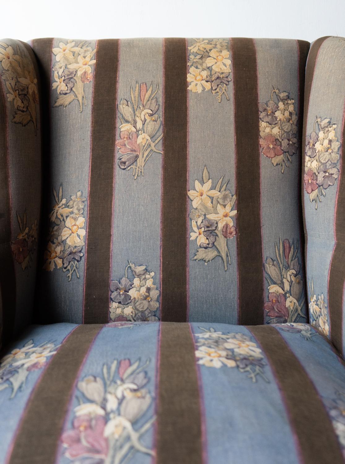 Antique Edwardian Country House Upholstered Armchair, Early 20th Century 4