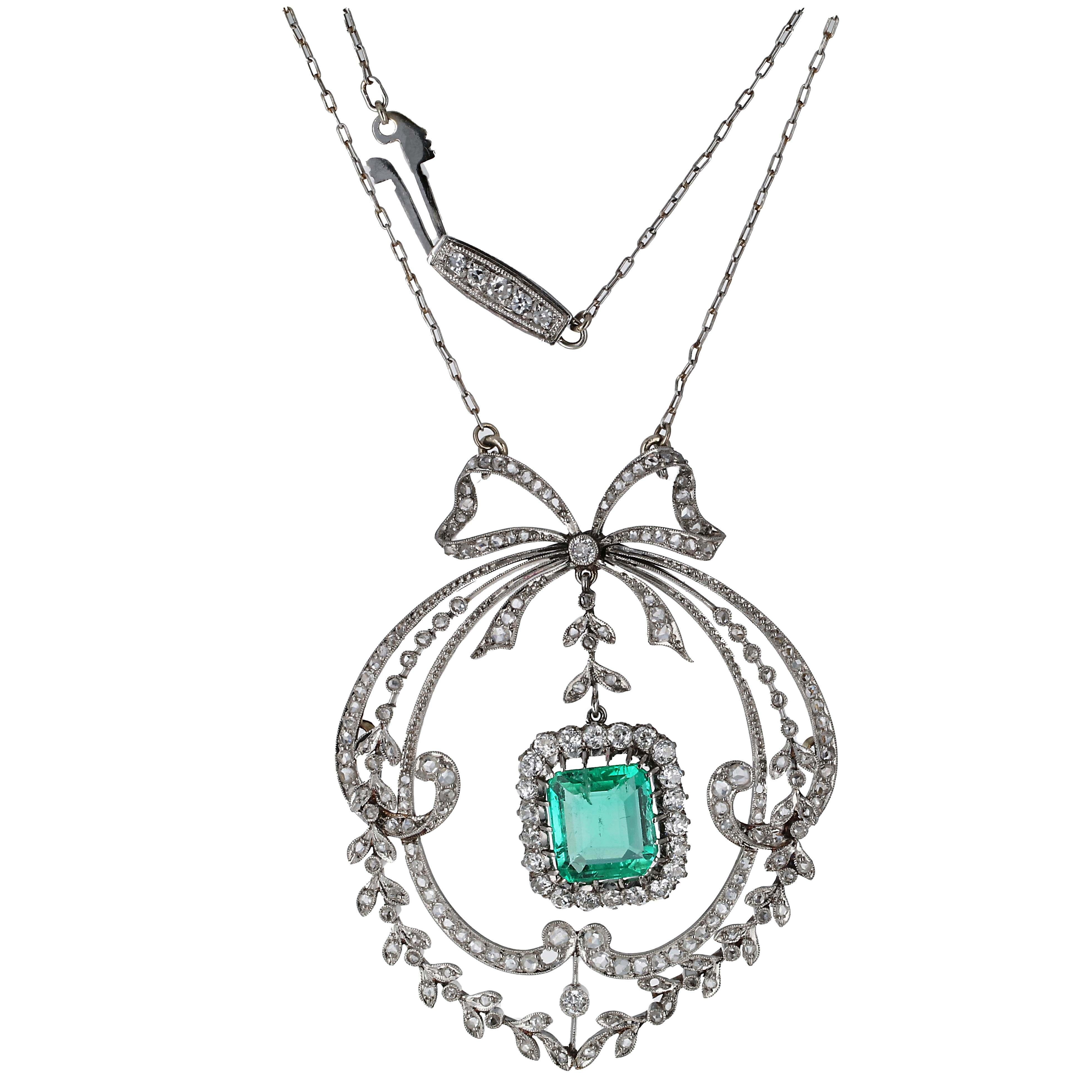 Victorian Antique Belle Époque Diamond and Emerald Pendant Necklace. For Sale