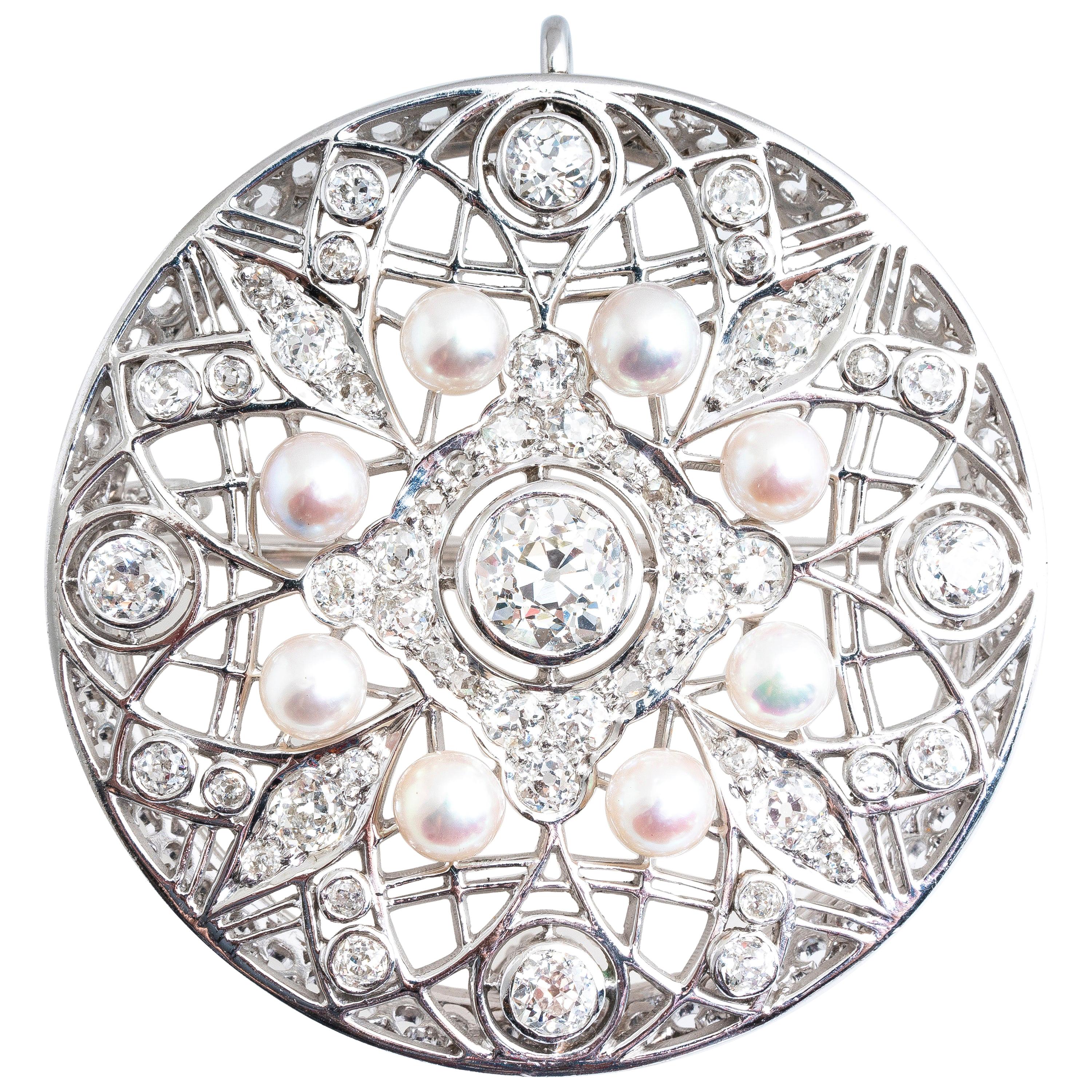 Antique Edwardian Diamond and Pearl Circle Platinum Brooch/Pendant For Sale