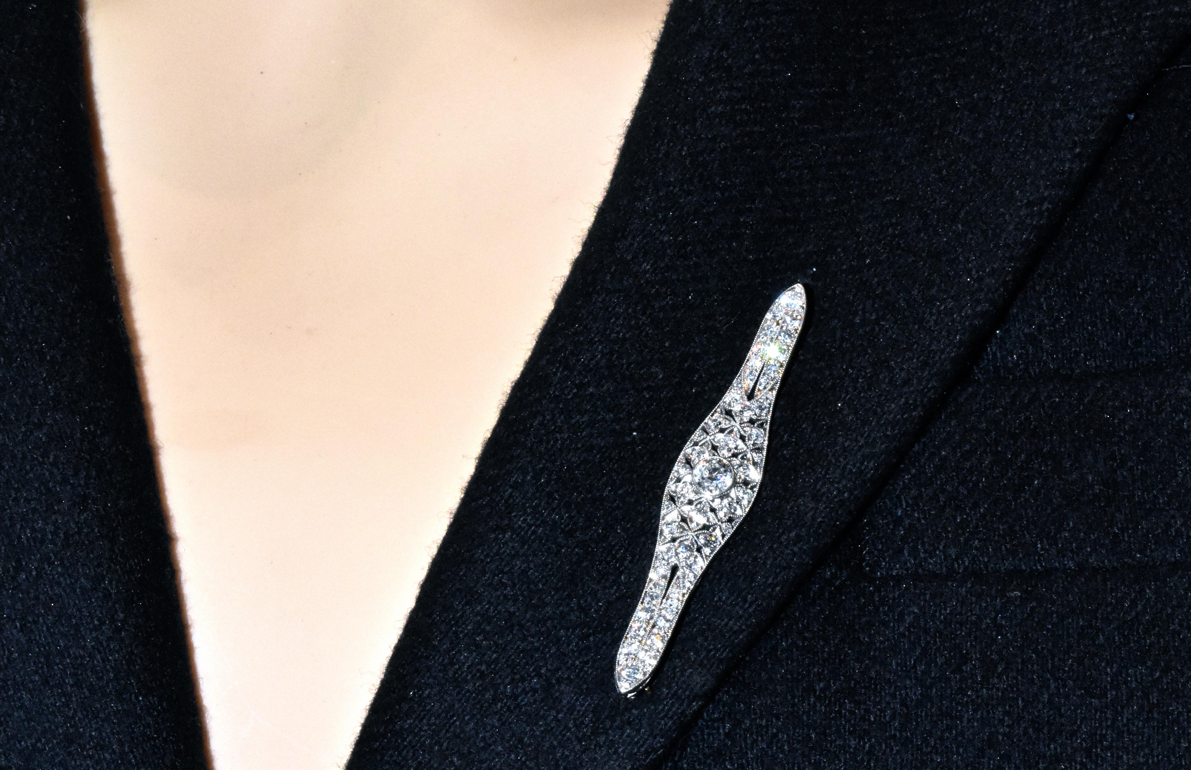 Women's or Men's Antique Edwardian Diamond and Platinum Pin, circa 1917