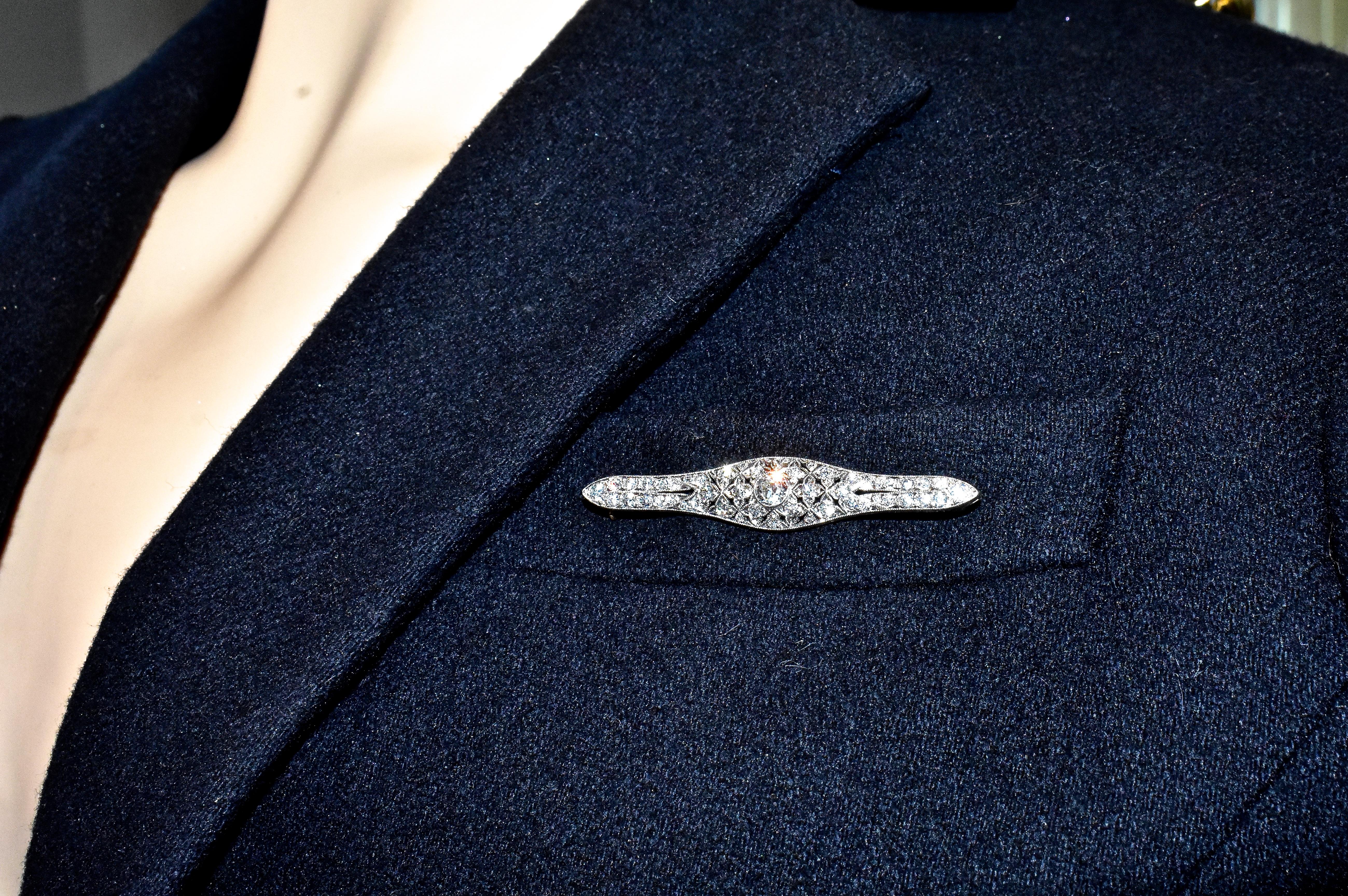 Antique Edwardian Diamond and Platinum Pin, circa 1917 2