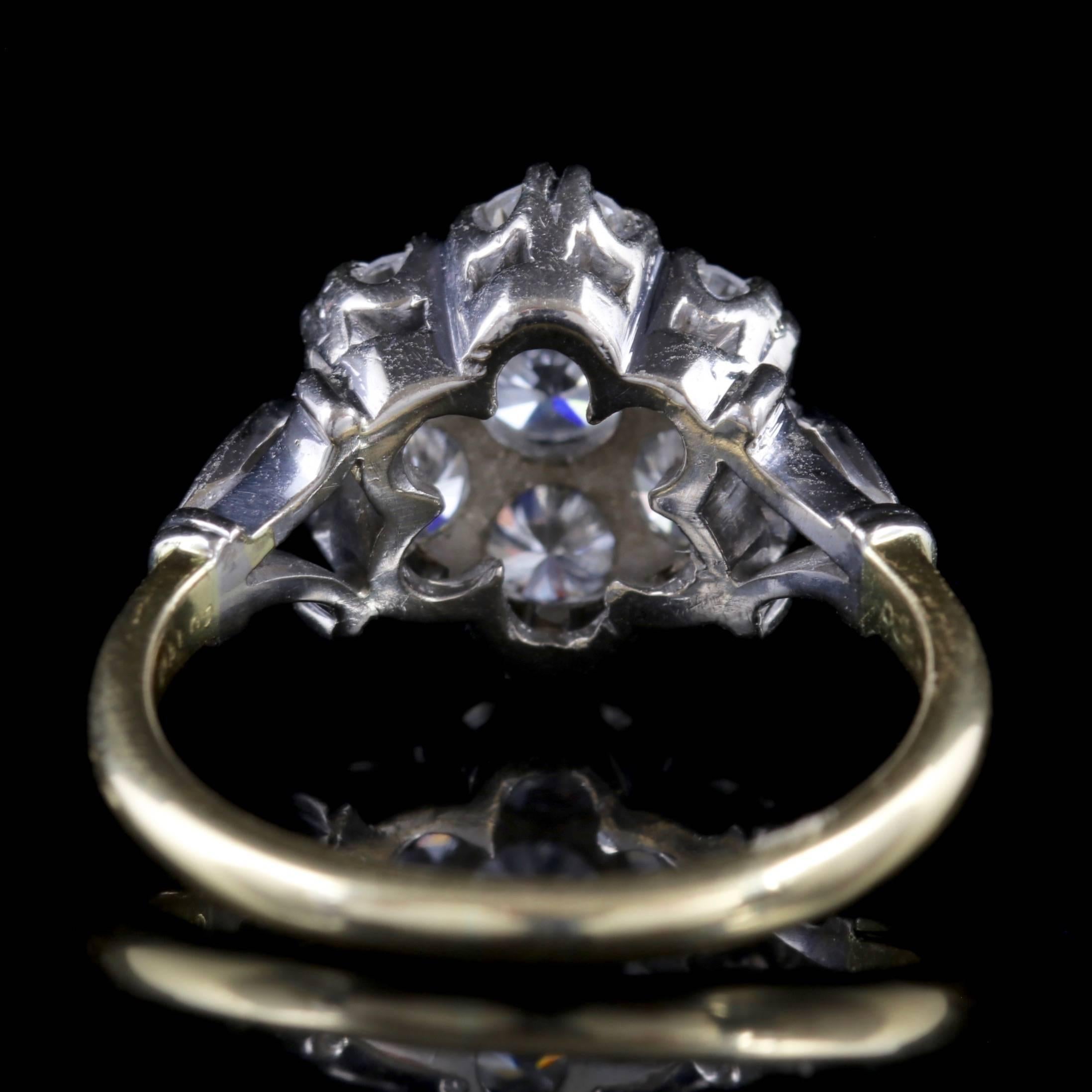 Antique Edwardian Diamond Cluster Ring 18 Carat Gold Platinum, circa 1915 In Excellent Condition In Lancaster, Lancashire