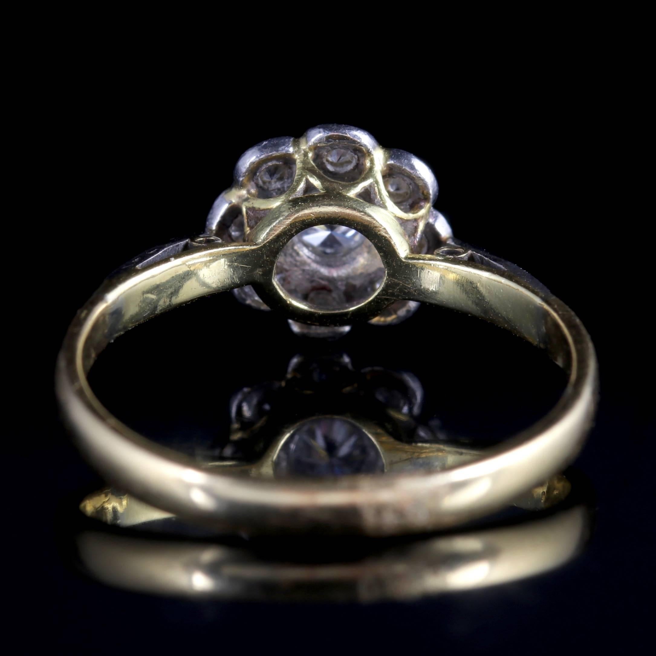 Antique Edwardian Diamond Cluster Ring Platinum 18 Carat Gold, circa 1915 In Excellent Condition In Lancaster, Lancashire