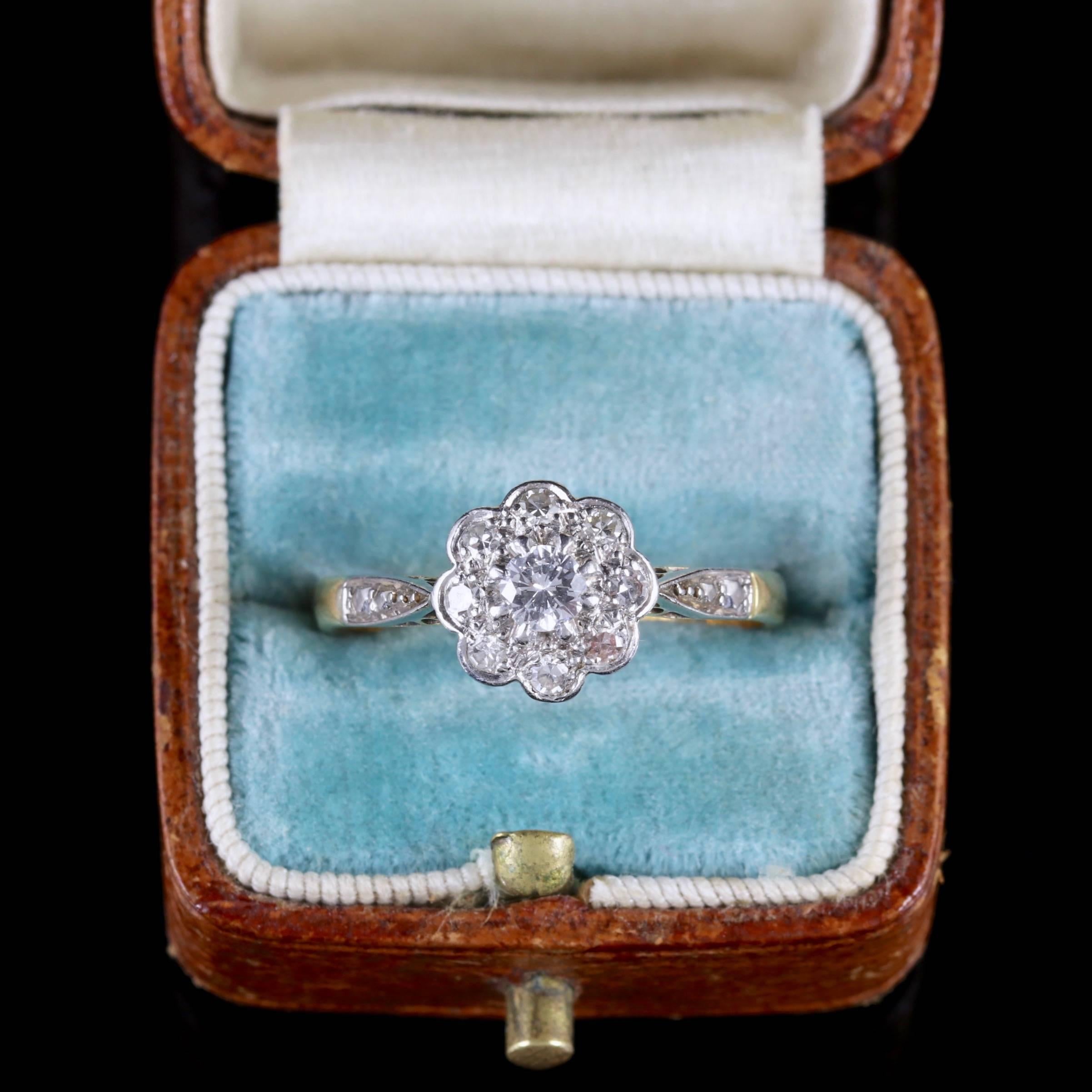 Antique Edwardian Diamond Cluster Ring Platinum 18 Carat Gold, circa 1915 3