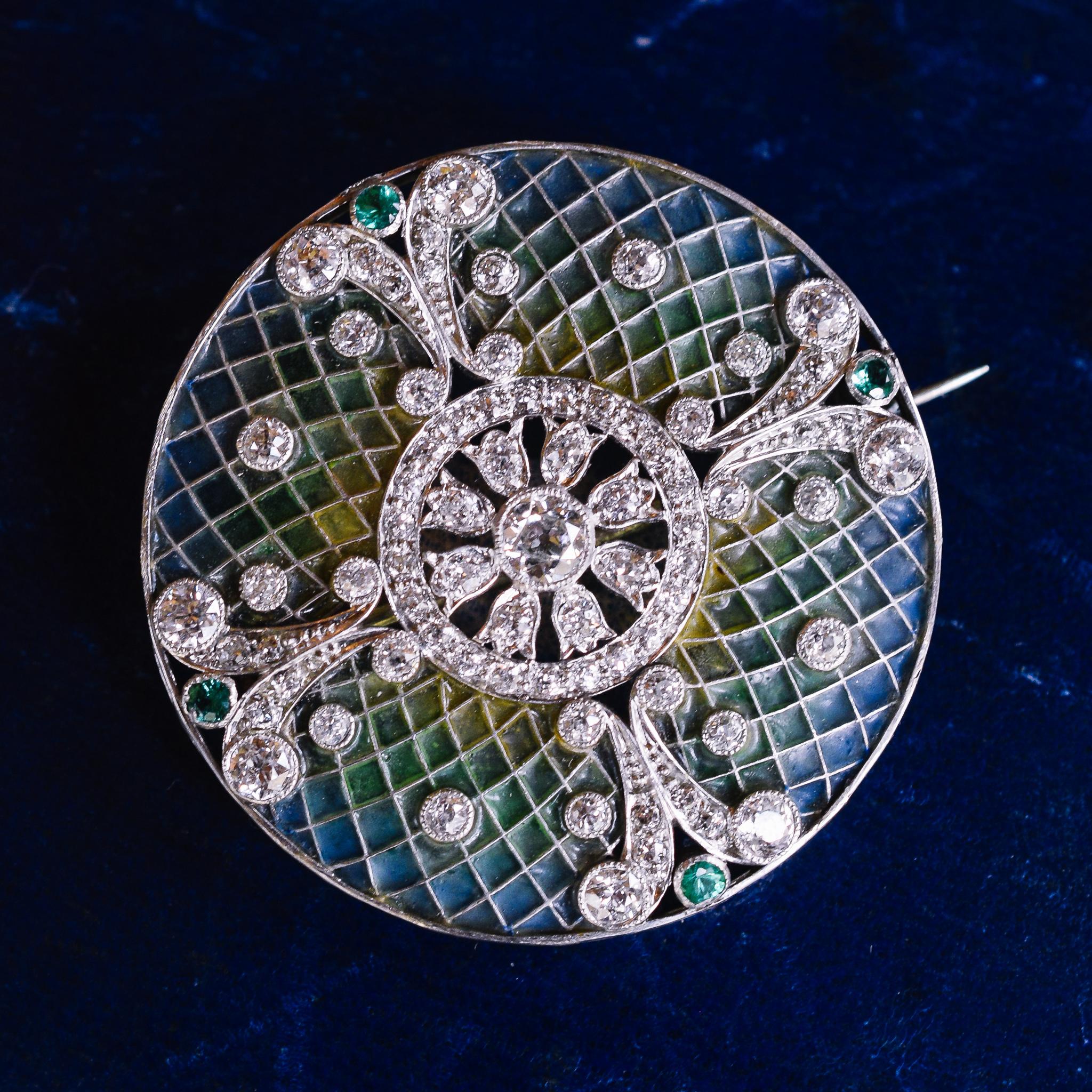 Antique Edwardian Diamond Emerald Plique-à-Jour Disc Brooch 4