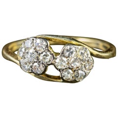 Antique Edwardian Diamond Flower Cluster Ring 18 Carat Gold, circa 1910