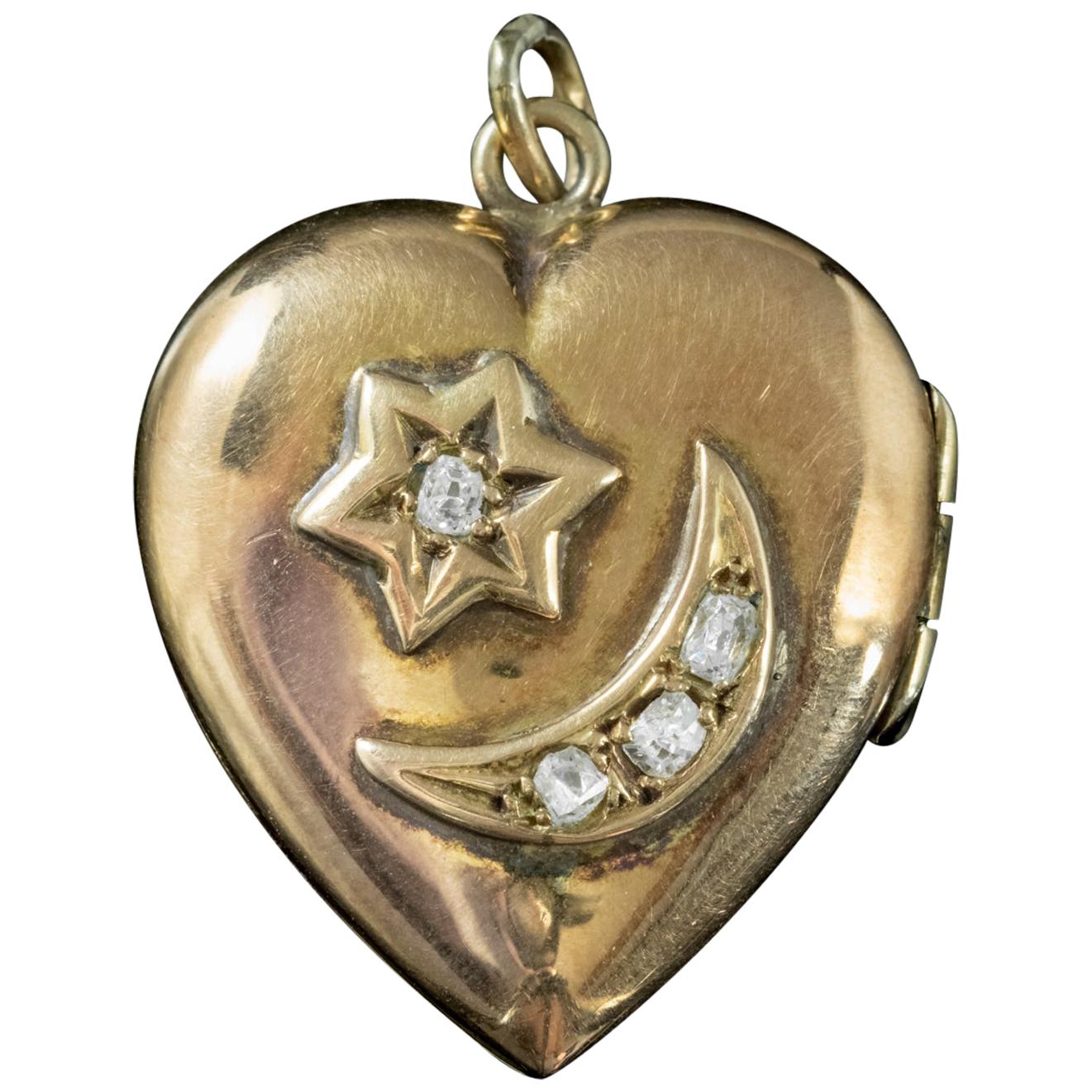 Antique Edwardian Diamond Heart Locket Crescent Star 18 Carat Gold Dated 1909 For Sale