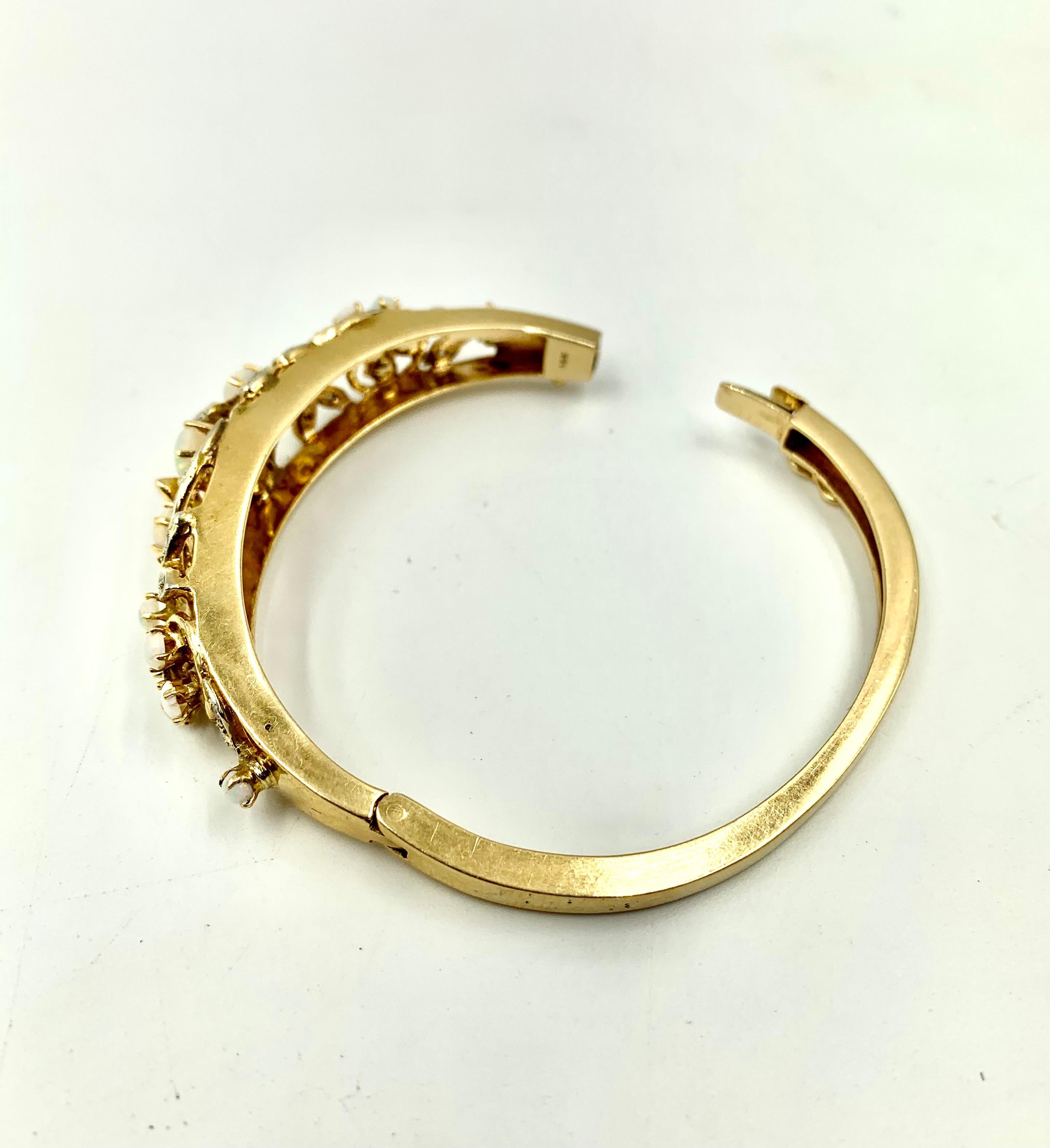 Antikes Edwardianisches Diamant-Opal-Armband aus 14K Gold im Angebot 7