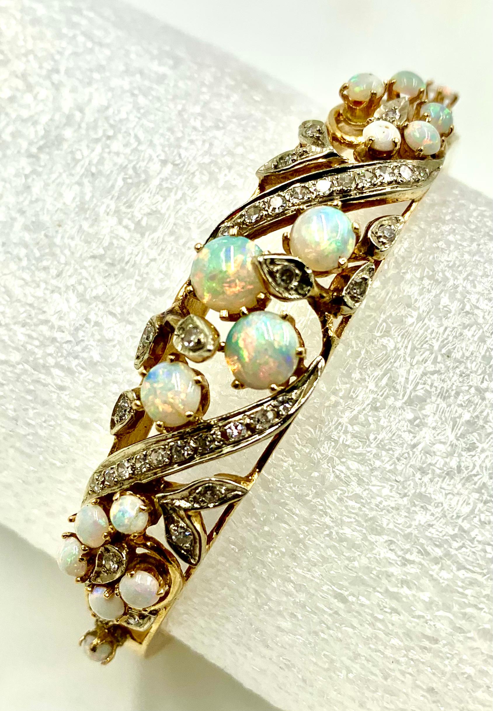 Antikes Edwardianisches Diamant-Opal-Armband aus 14K Gold für Damen oder Herren im Angebot
