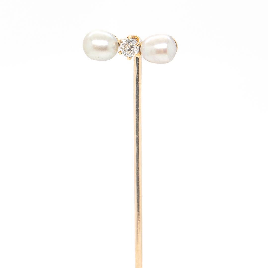 Antique Edwardian Diamond, Pearl, and Gold Stickpin In Good Condition For Sale In Philadelphia, PA