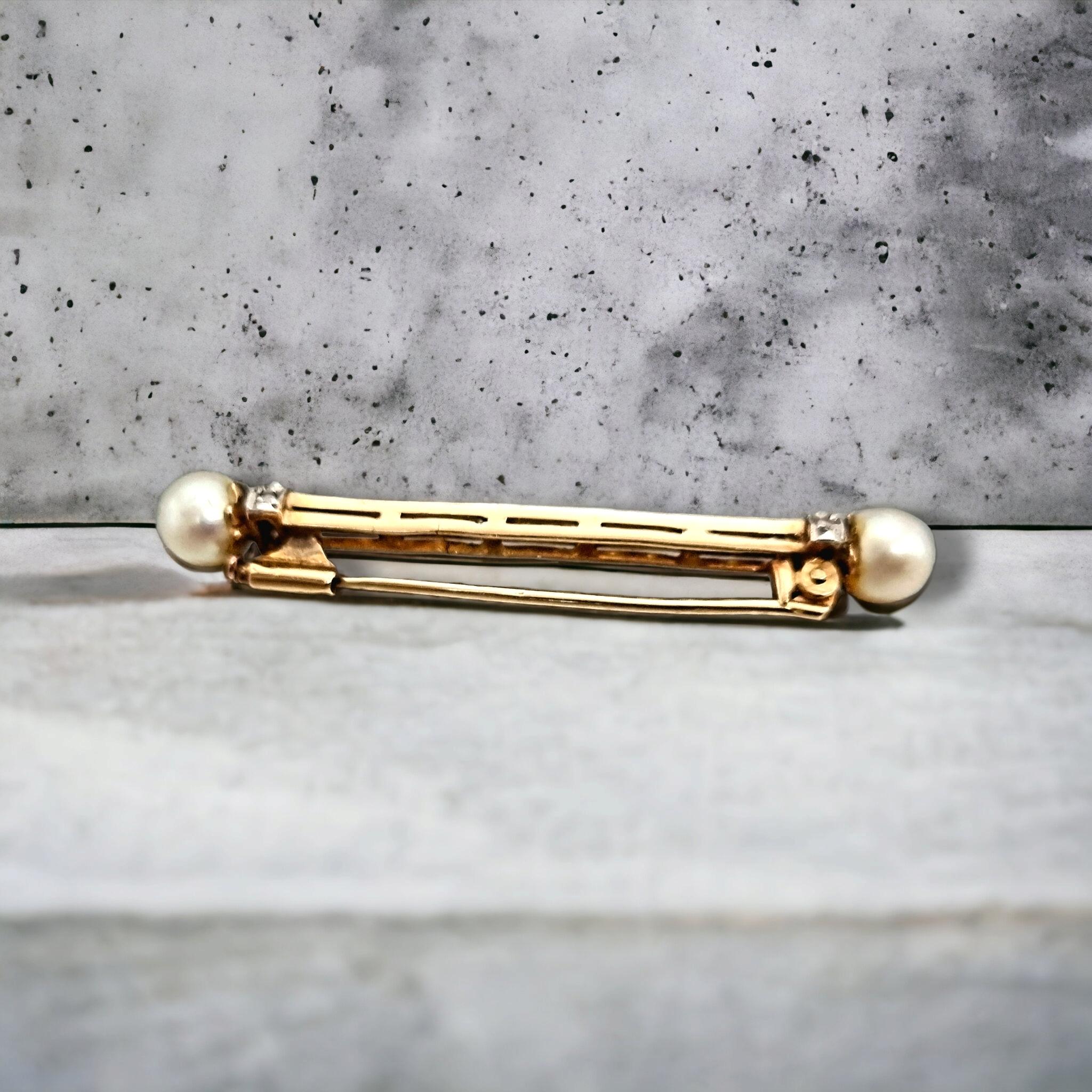 Antique Edwardian Diamond, Pearl Bar Brooch (Early 20th Century) For Sale 2