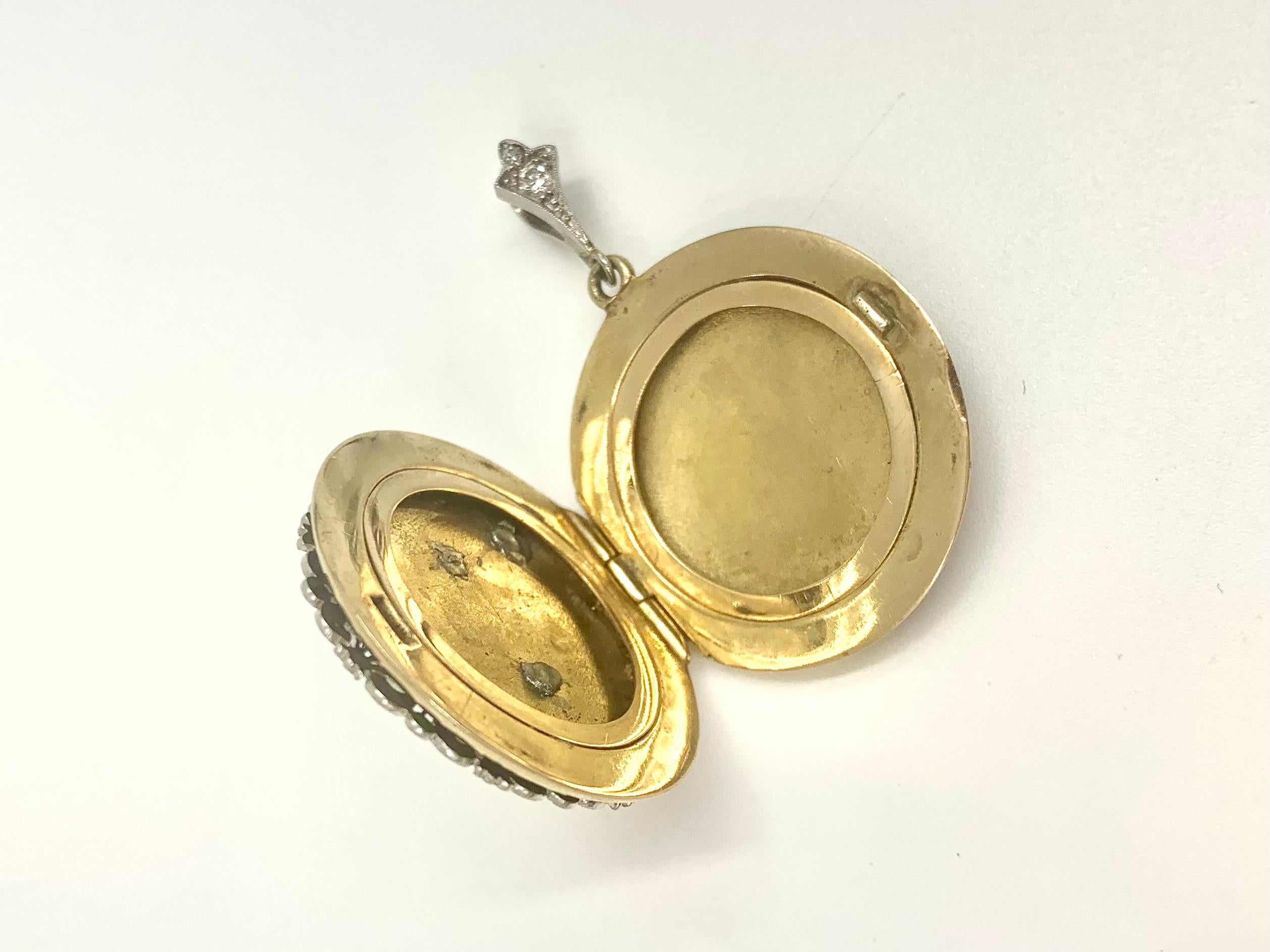 Antique Edwardian Diamond Platinum Enamel 14K Yellow Gold Double Locket Pendant en venta 4