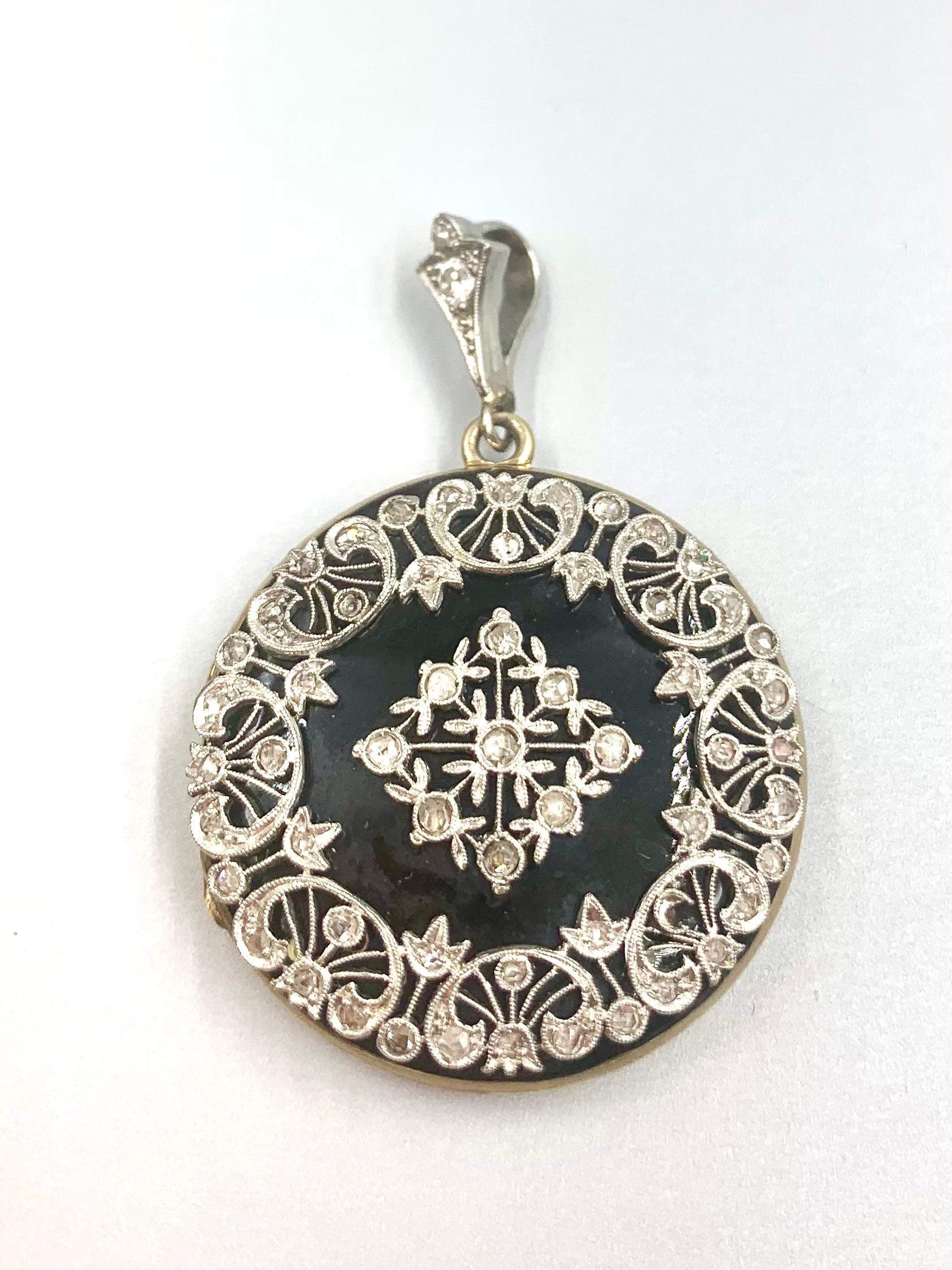 Antique Edwardian Diamond Platinum Enamel 14K Yellow Gold Double Locket Pendant en venta 9