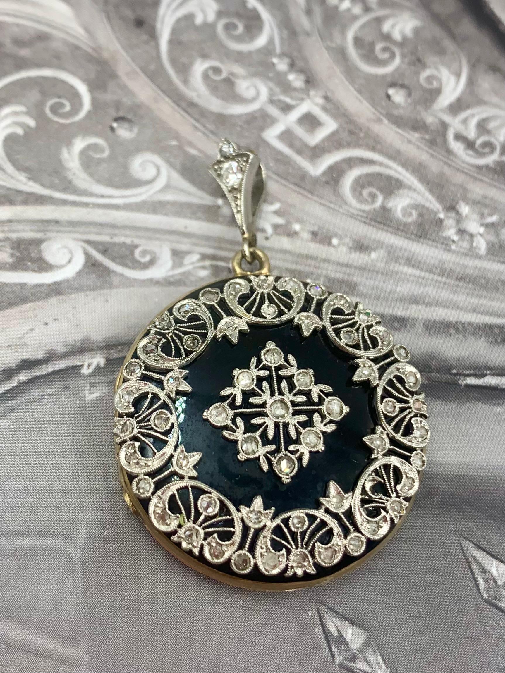 Antique Edwardian Diamond Platinum Enamel 14K Yellow Gold Double Locket Pendant en venta 11