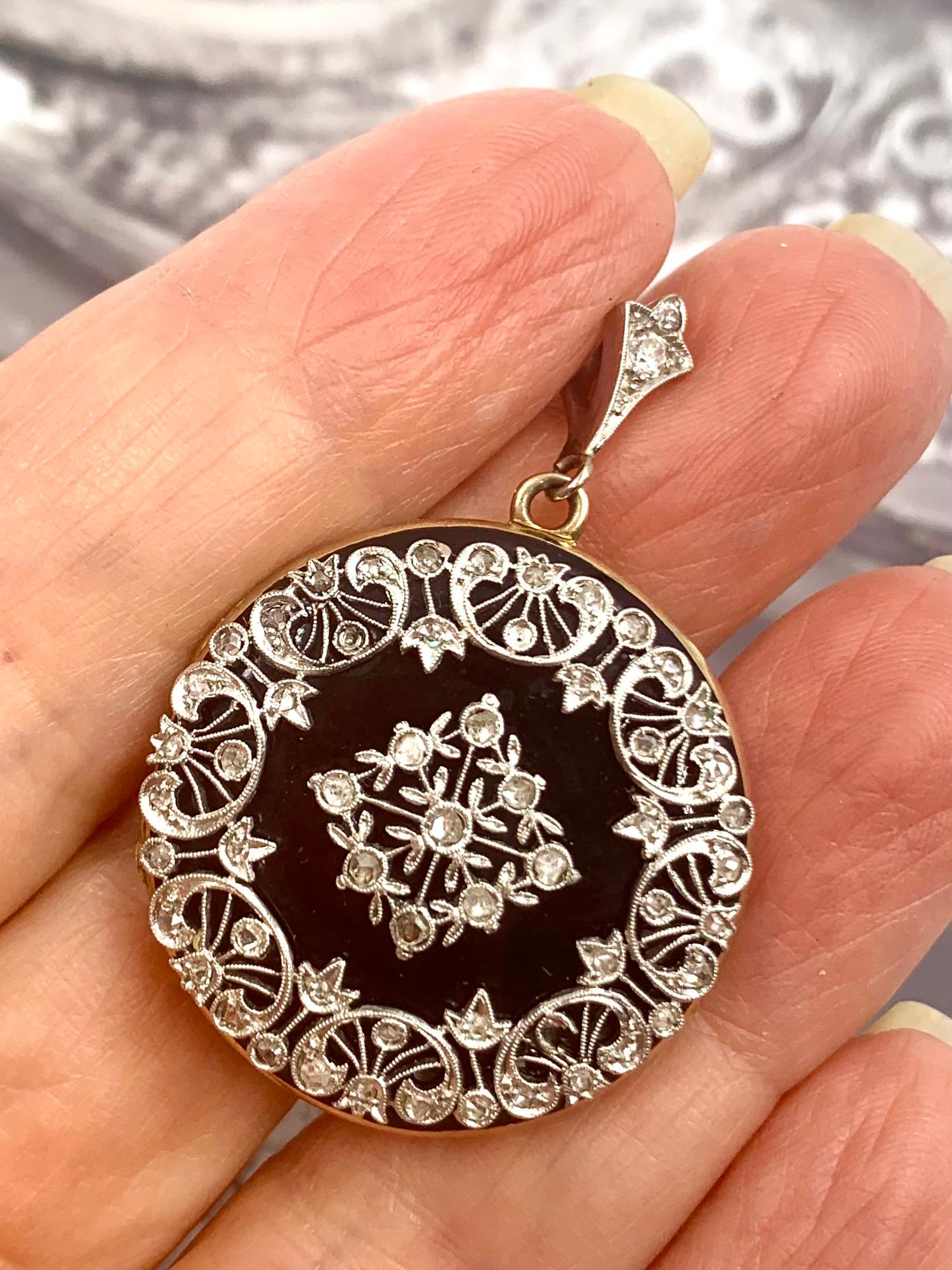 Antique Edwardian Diamond Platinum Enamel 14K Yellow Gold Double Locket Pendant Eduardiano en venta