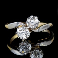 Edwardian Diamond Ring 1.04 Carat Diamond 18 Carat Gold Platinum, circa 1915