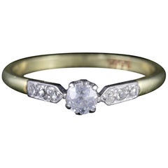Antique Edwardian Diamond Ring 18 Carat Gold Engagement Ring, circa 1915