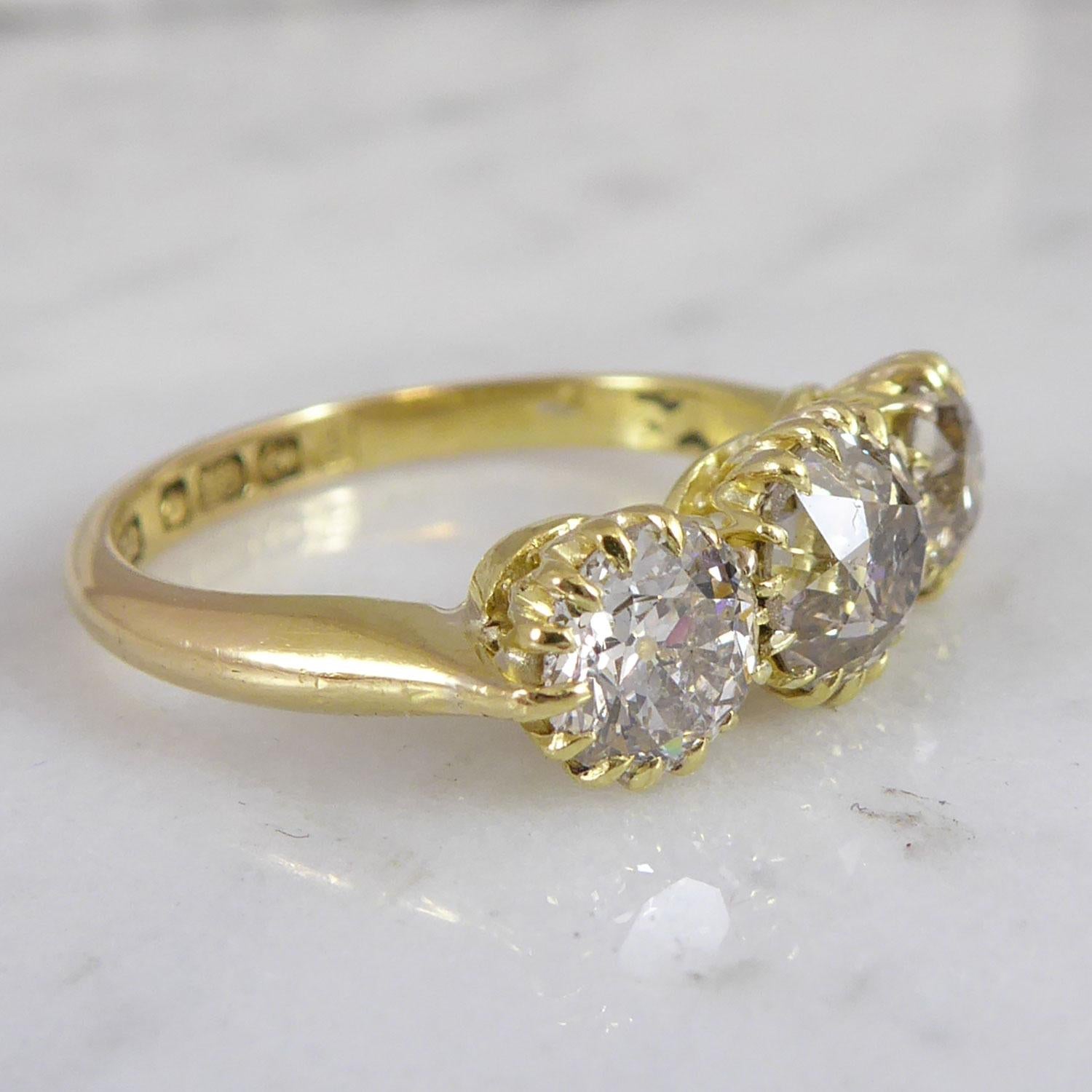 Antique Edwardian Diamond Ring 2.07 Carat, Hallmarked Birmingham, 1906-1907 In Good Condition In Yorkshire, West Yorkshire