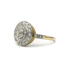 Antique Edwardian Diamond Ring in 18k Gold with Rose-Cut Accents, c.1910