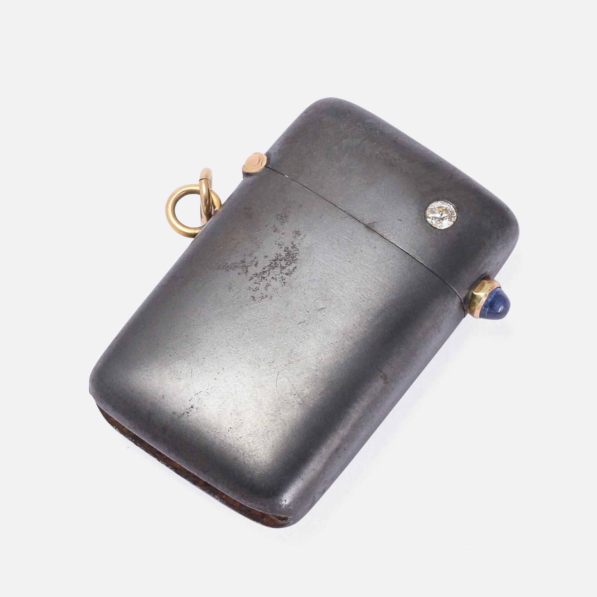 Antique Edwardian Diamond Sapphire Gunmetal Vesta Case In Good Condition In Sale, Cheshire