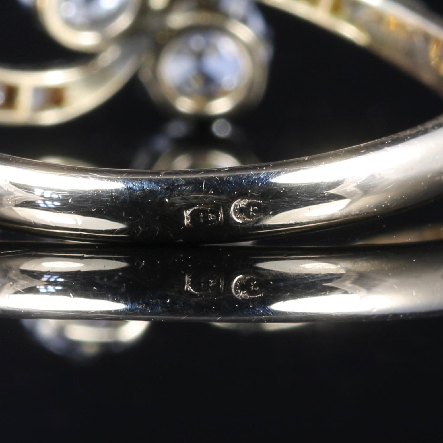 Antique Edwardian Diamond Twist Ring circa 1915 18 Carat Gold Platinum For Sale 2