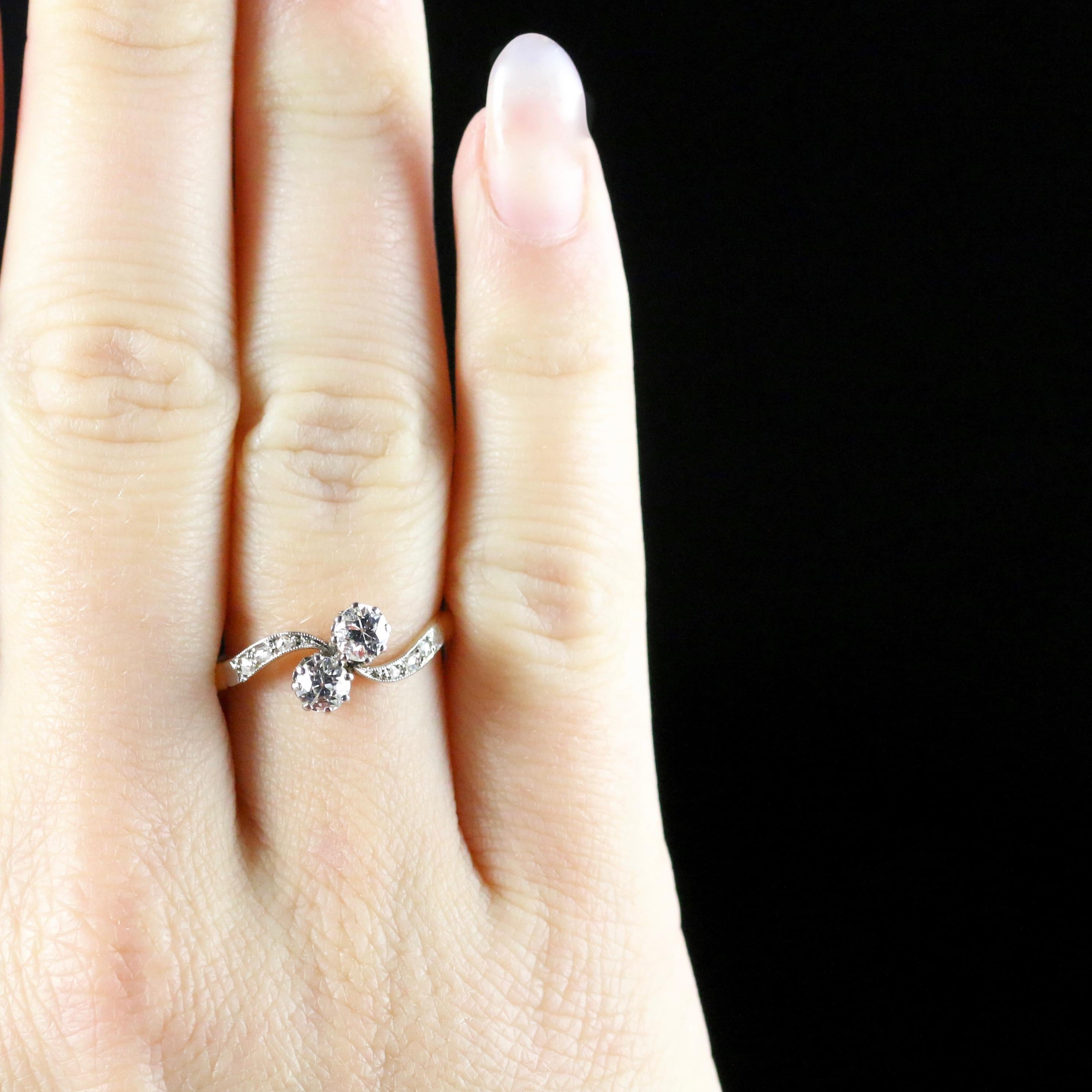 Antique Edwardian Diamond Twist Ring circa 1915 18 Carat Gold Platinum For Sale 3