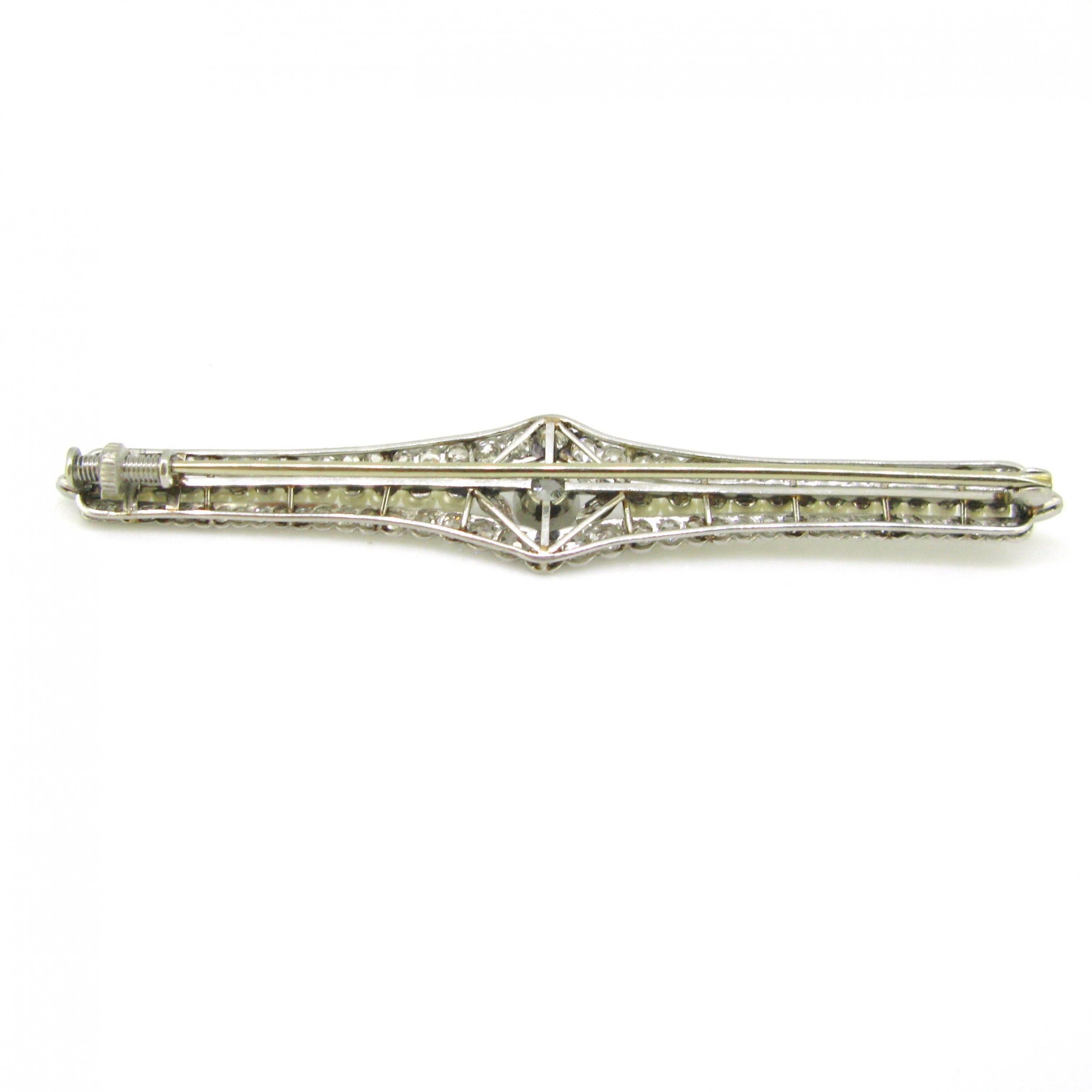 Women's or Men's Antique Edwardian Diamonds and Pearls Brooch, 18kt Gold and Platinum, circa 1910