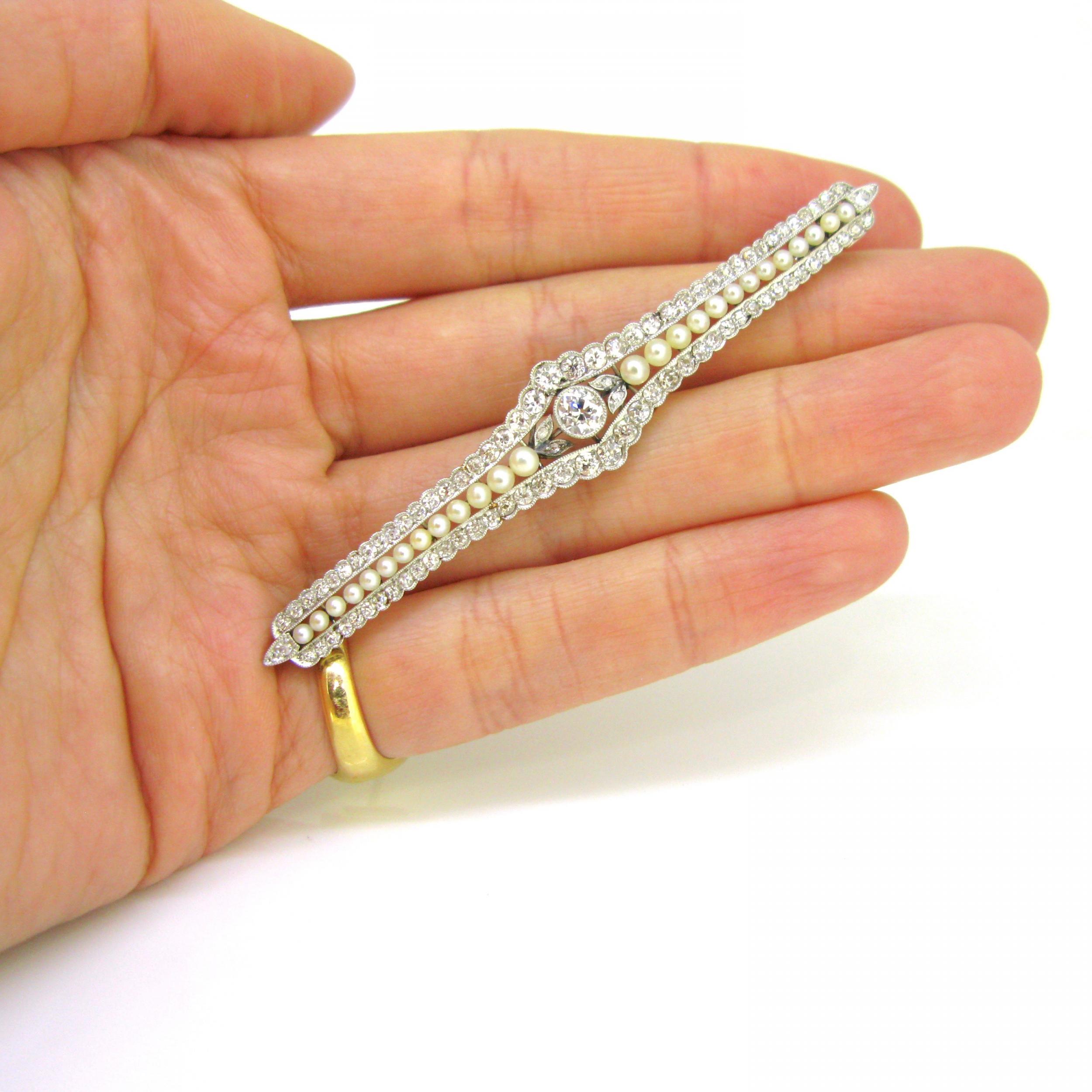 Antique Edwardian Diamonds and Pearls Brooch, 18kt Gold and Platinum, circa 1910 2