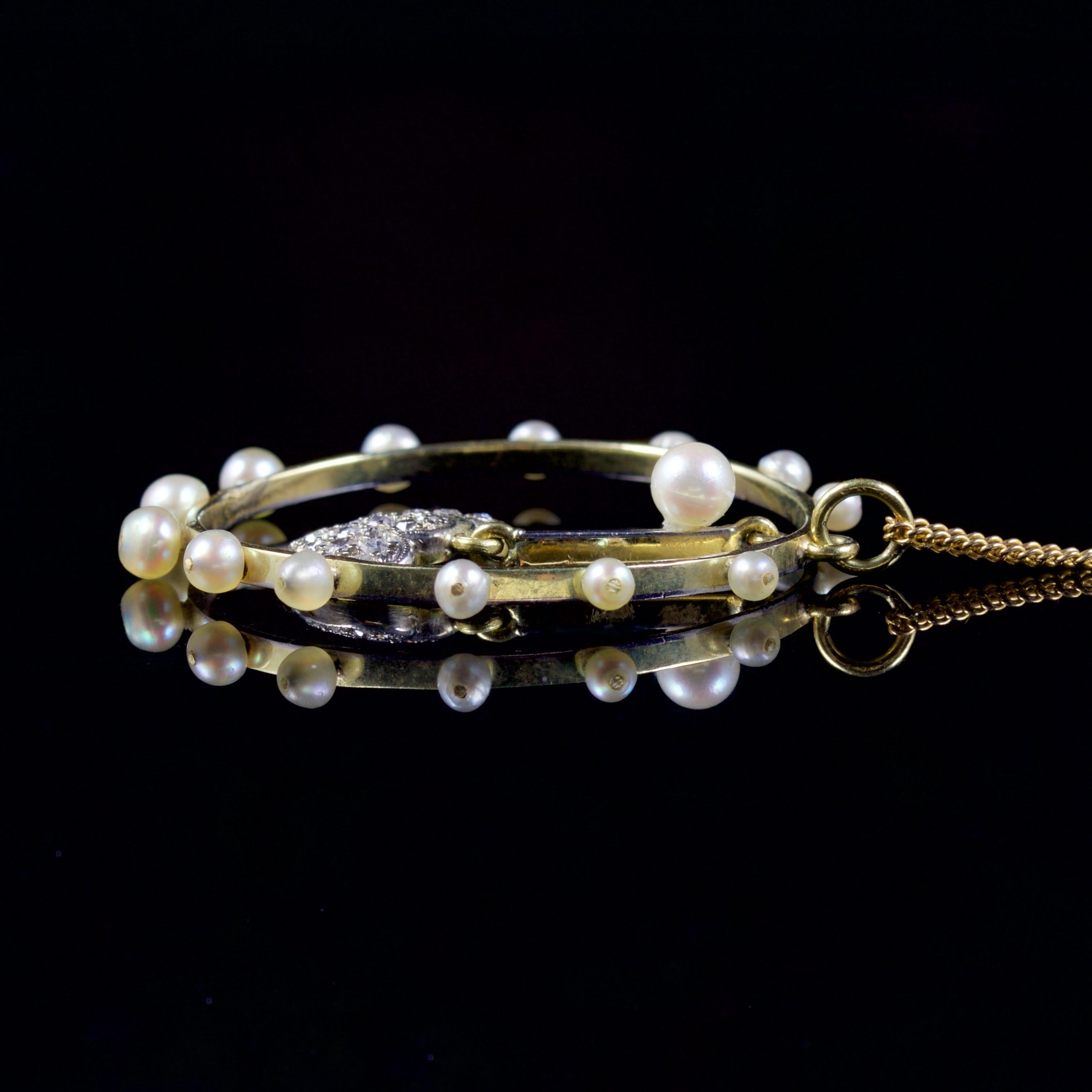 Antique Edwardian Double Heart Diamond Pearl Pendant 18 Carat, circa 1915 2