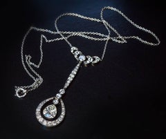 Collier ancien édouardien en forme de goutte avec diamants