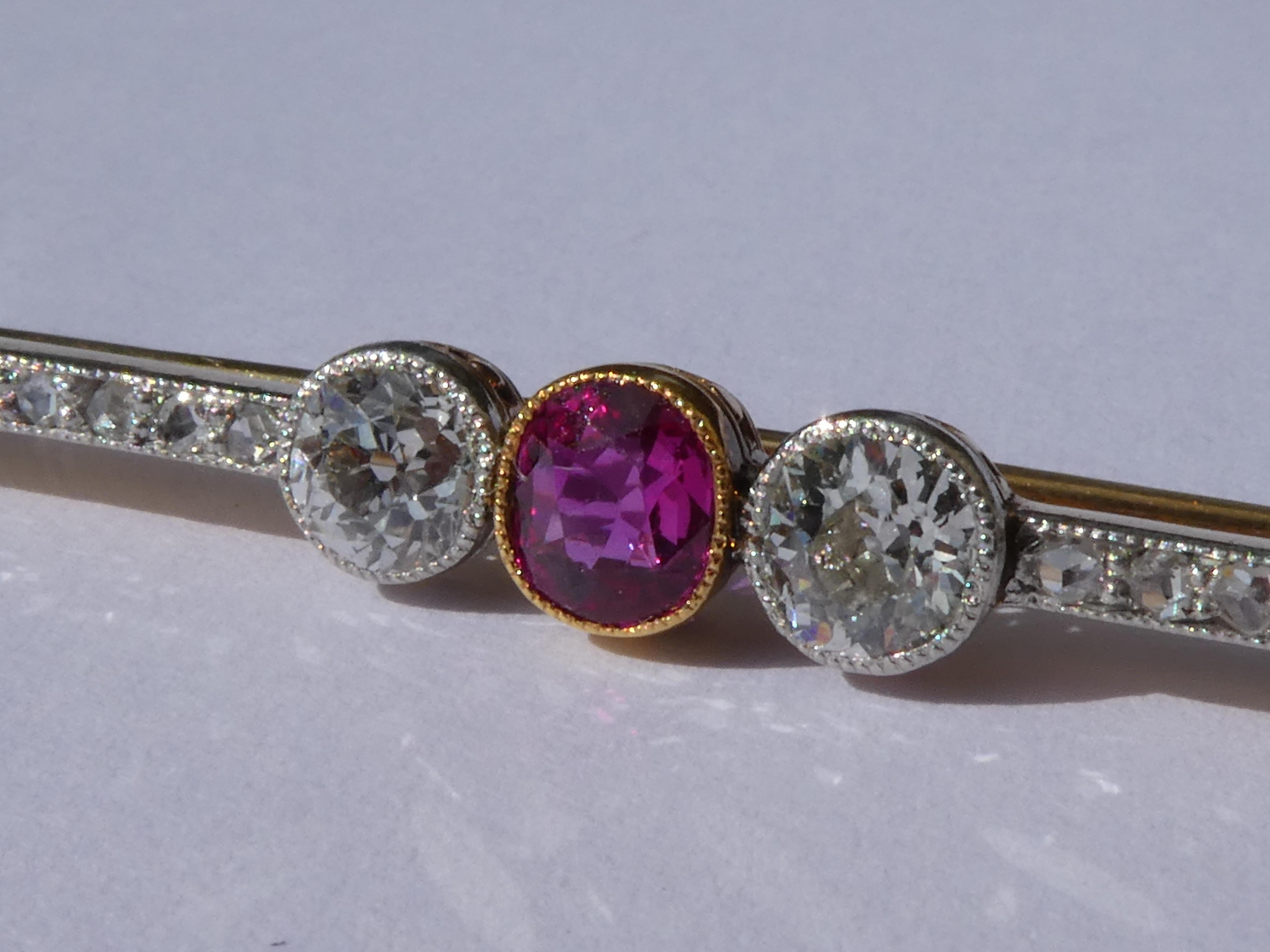 Old European Cut Antique Edwardian Dutch Ruby Diamond 18 Karat Rose Gold Platinum Bar Pin Brooch For Sale