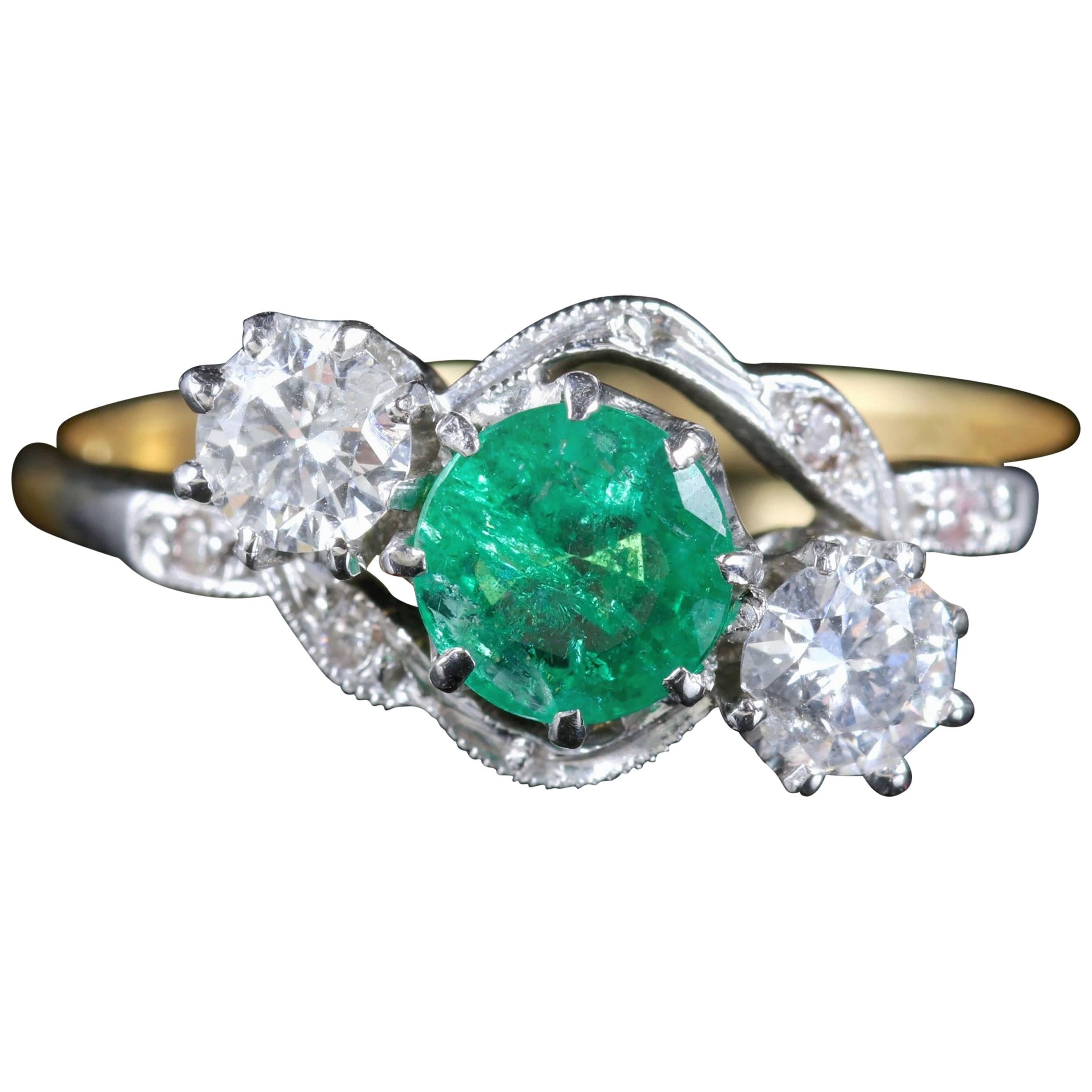 Antique Edwardian Emerald Diamond Ring 18 Carat Plat Twist Ring, circa 1915