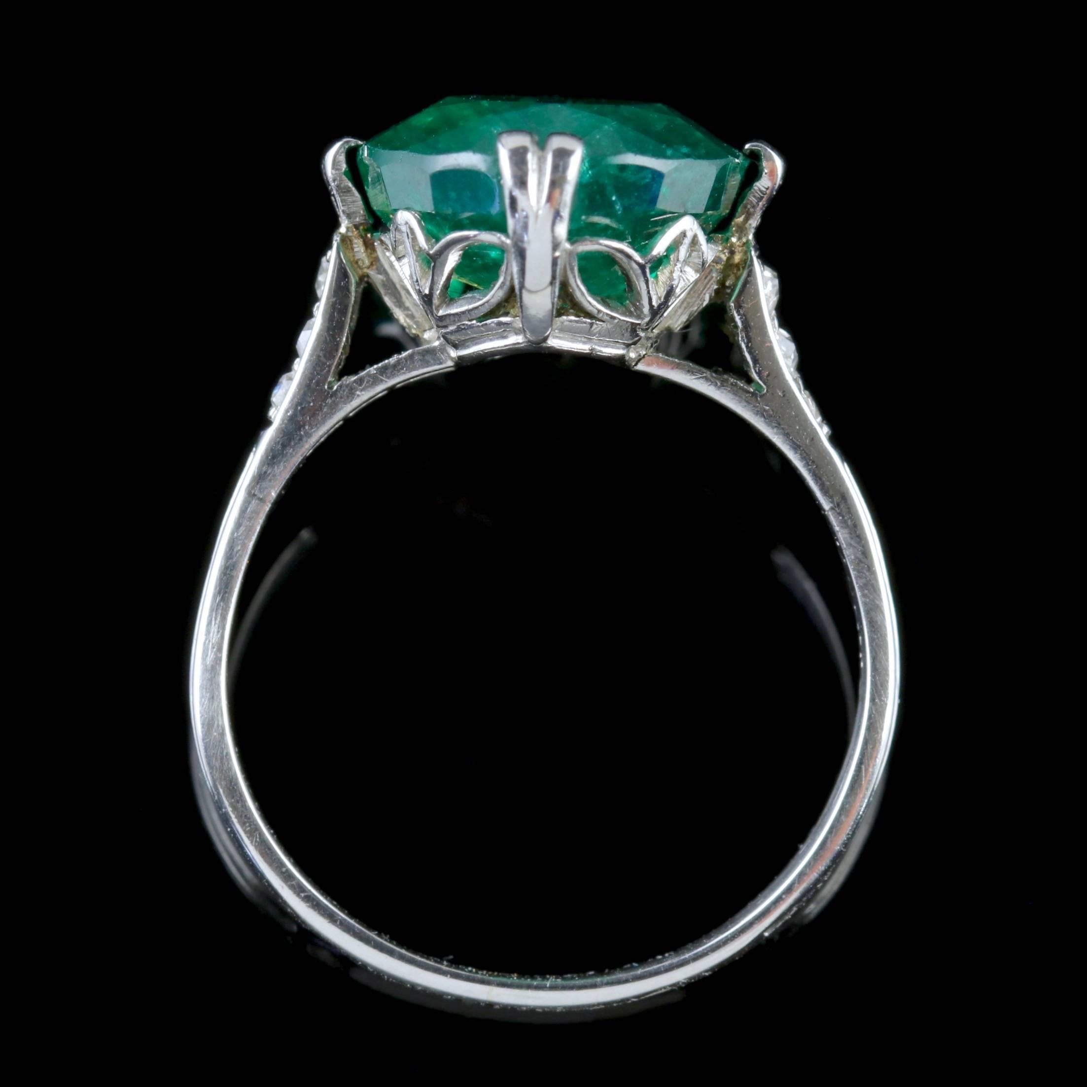 Antique Edwardian Emerald Diamond Ring Platinum, circa 1910 2