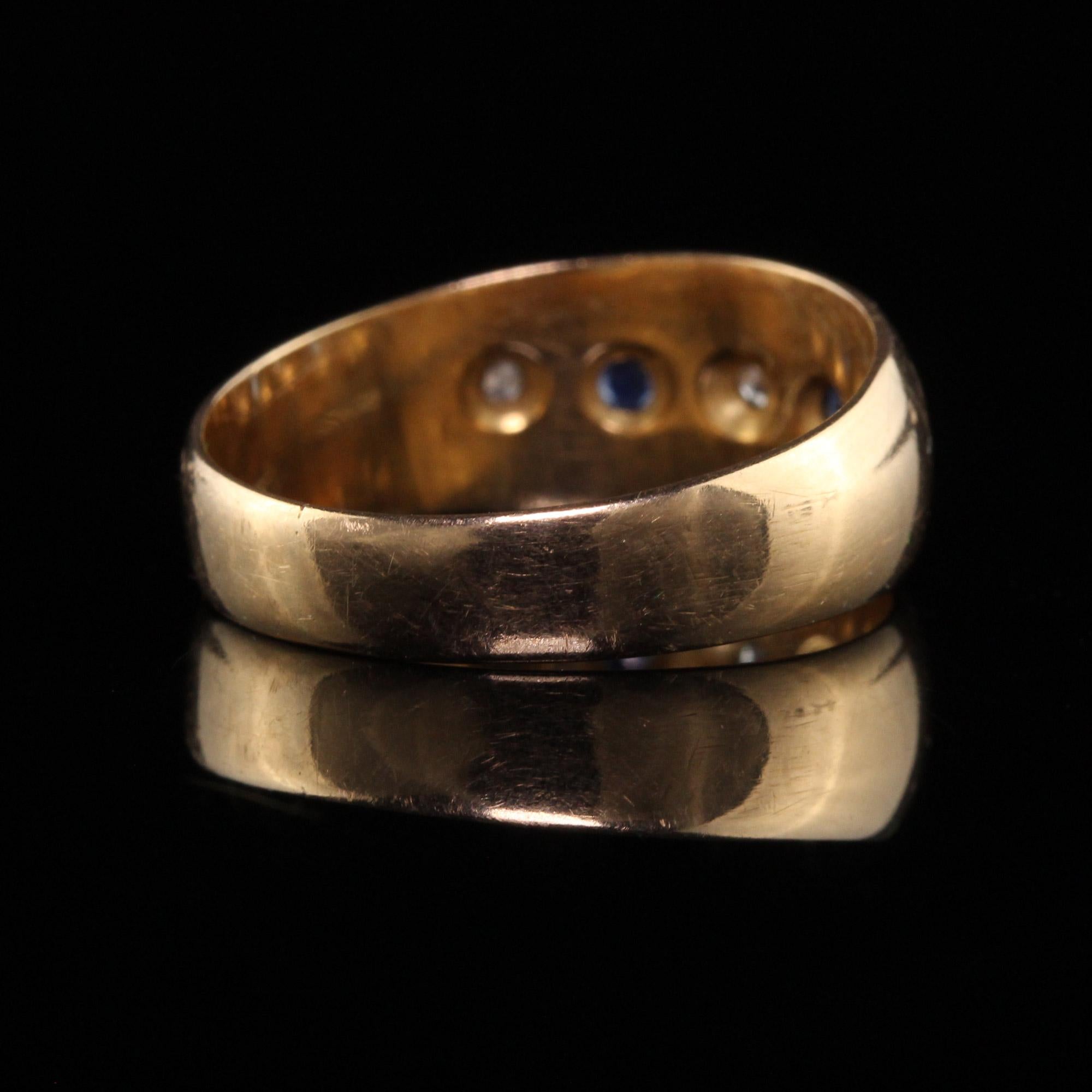 Antiker edwardianischer englischer Ring aus 18 Karat Gelbgold mit Diamanten und Saphiren im alten Minenschliff Damen