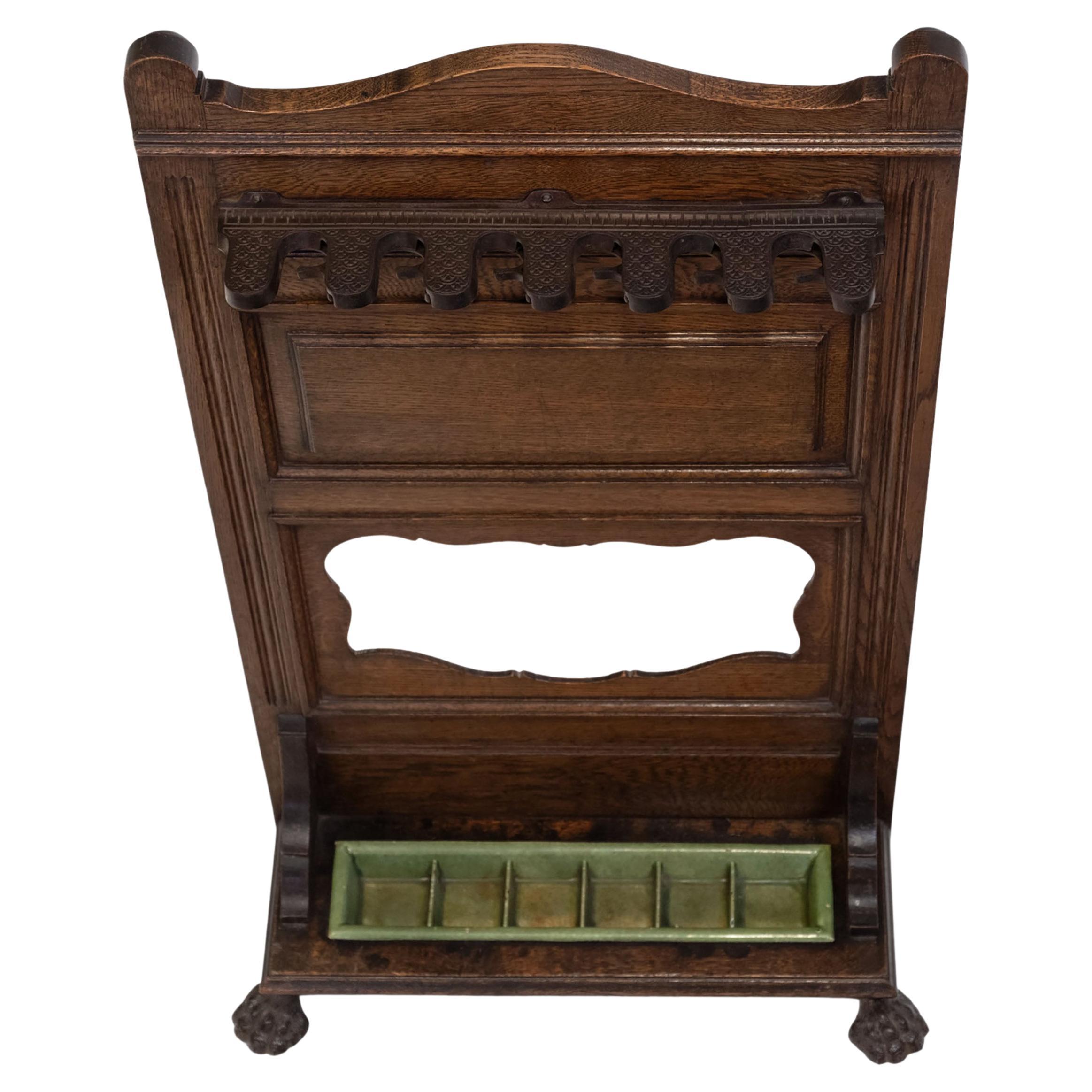 Ancien support de queue de billard en chêne anglais de l
époque édouardienne en vente