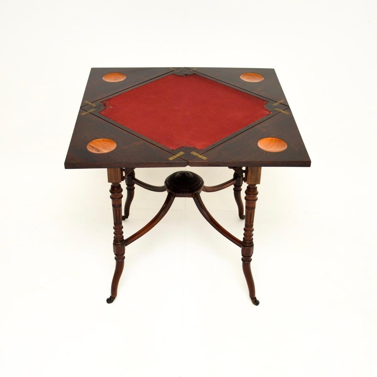 Britannique Table à cartes édouardienne ancienne en vente
