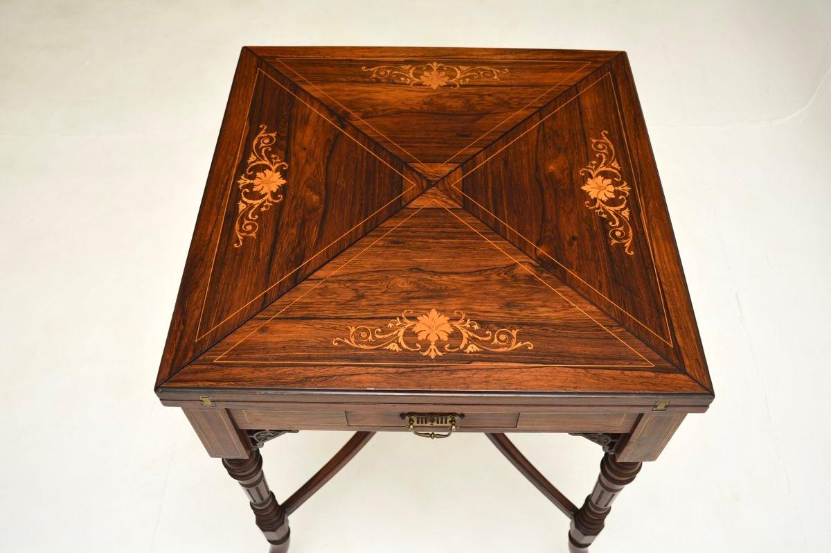 Table à cartes édouardienne ancienne en vente 1