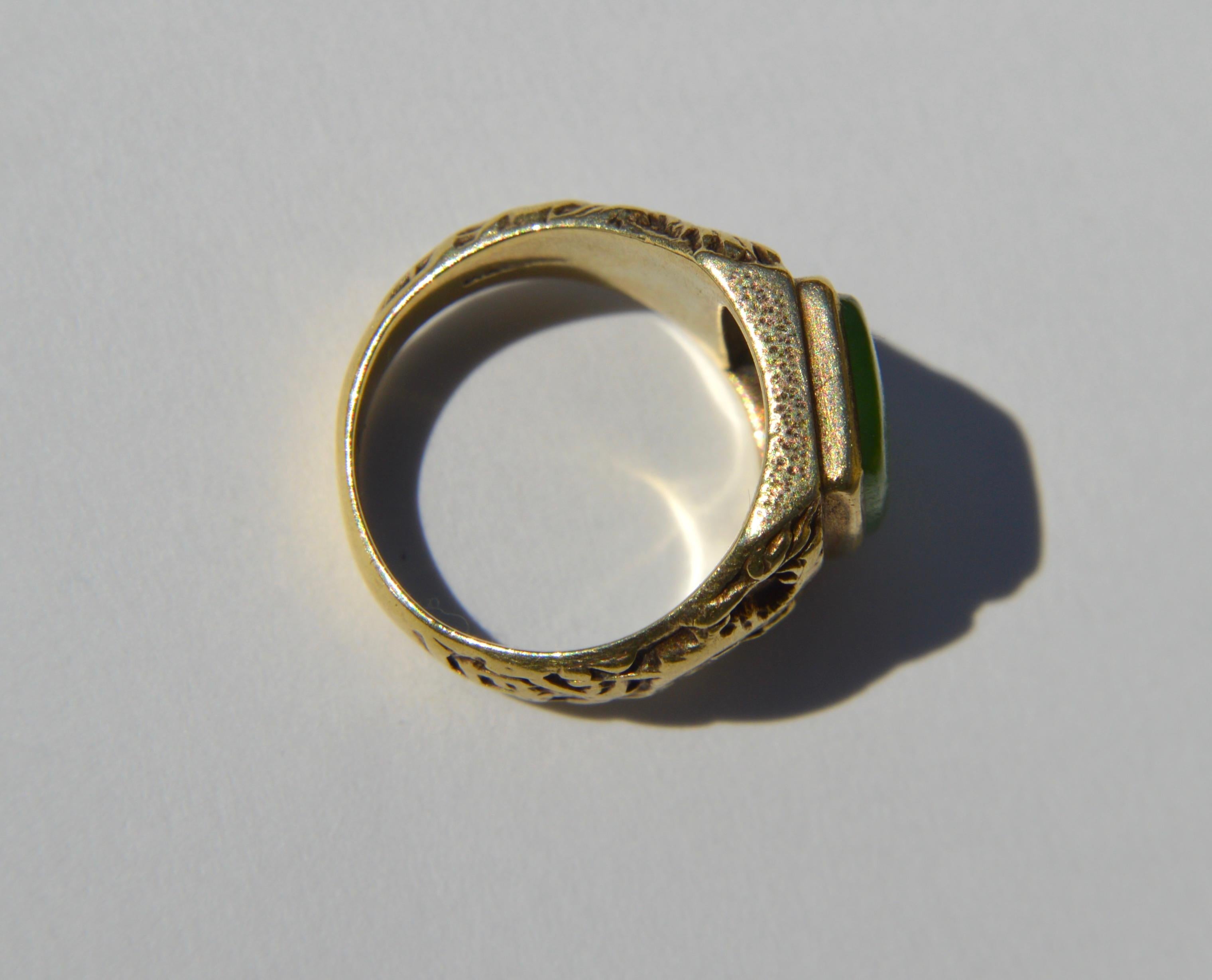 Antique Edwardian Era 6 Carat Jade Griffin 14 Karat Gold Signet Pinky Ring 2