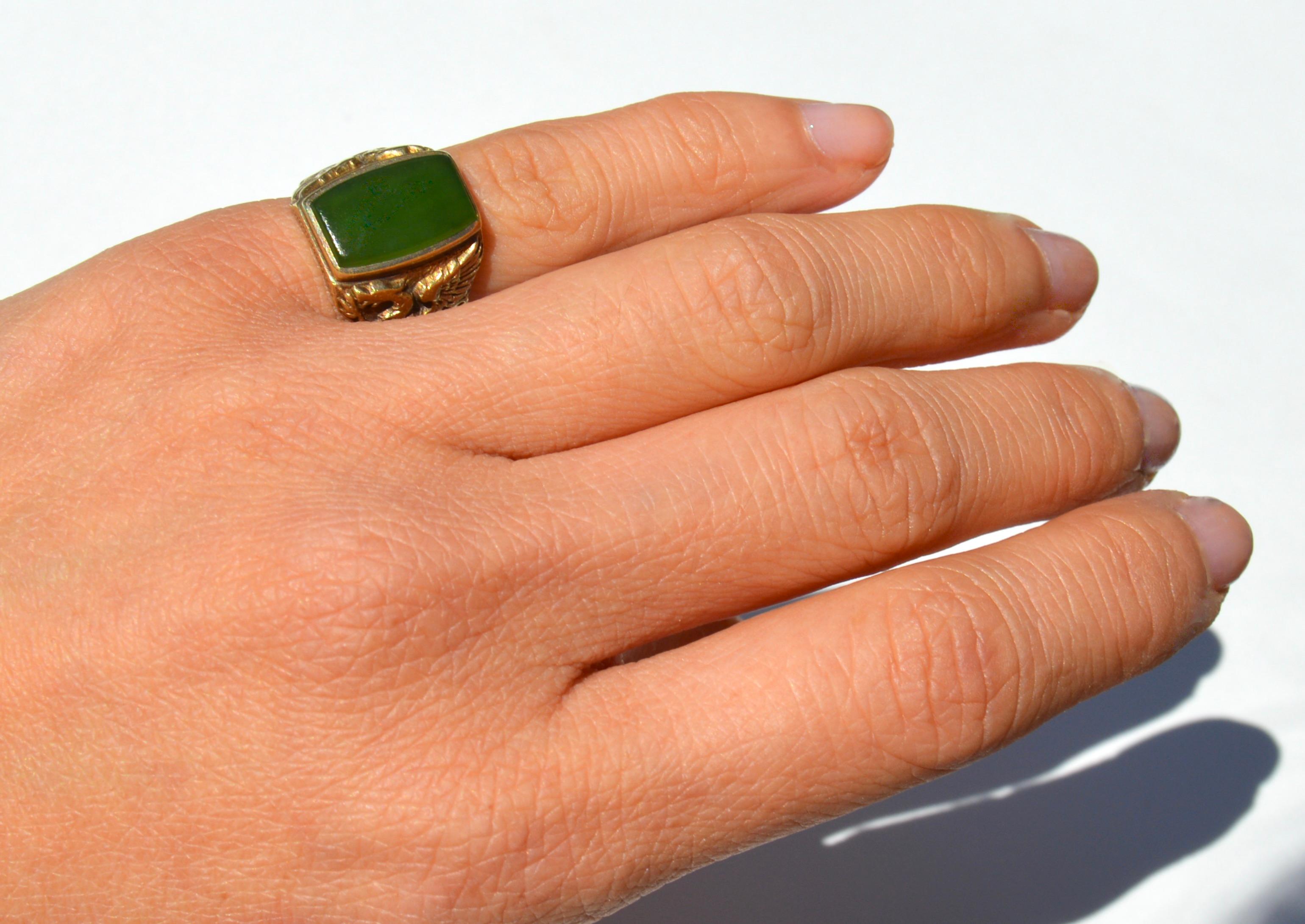 Antique Edwardian Era 6 Carat Jade Griffin 14 Karat Gold Signet Pinky Ring 3