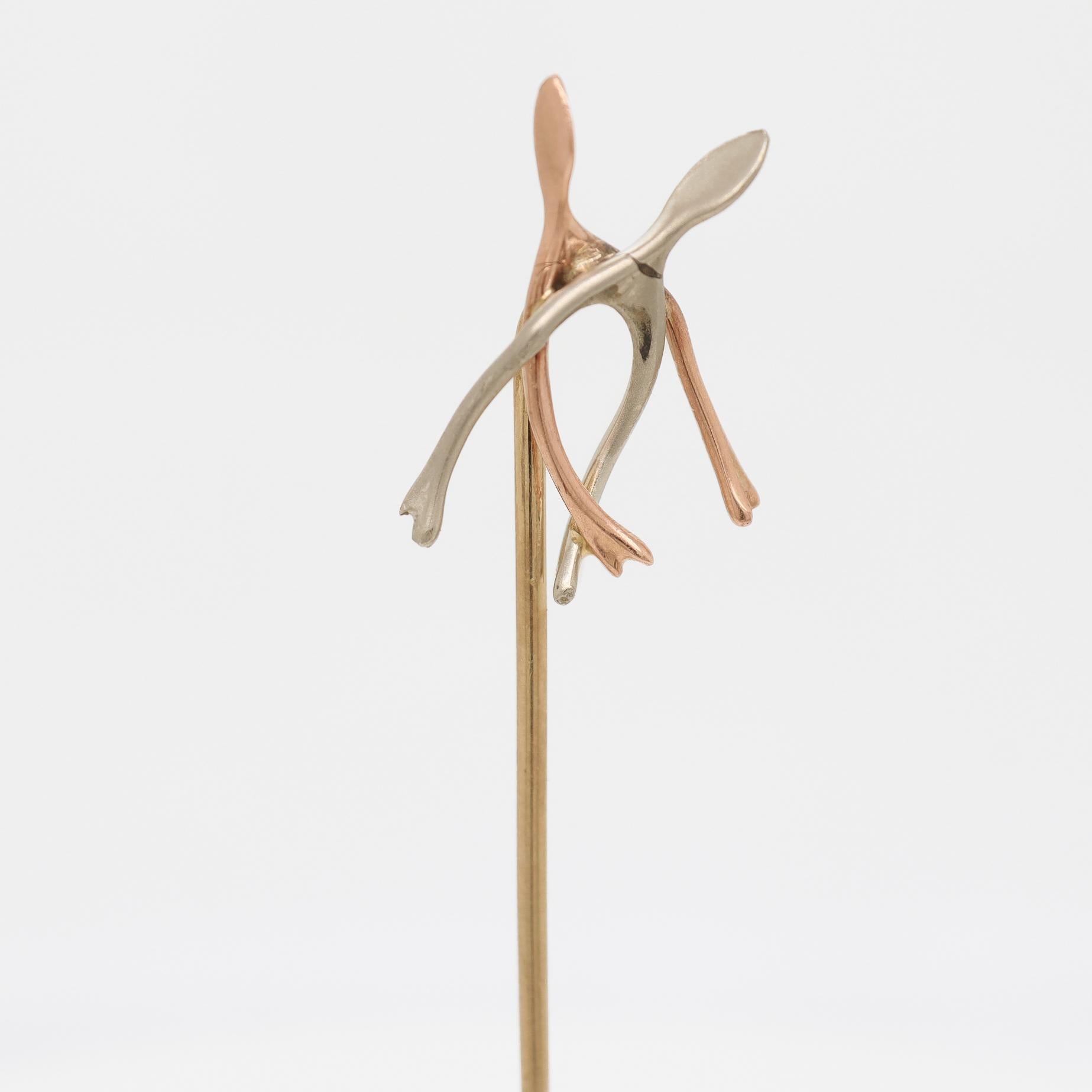 Women's or Men's Antique Edwardian Figural Platinum & 14k Gold Wishbones Stickpin For Sale