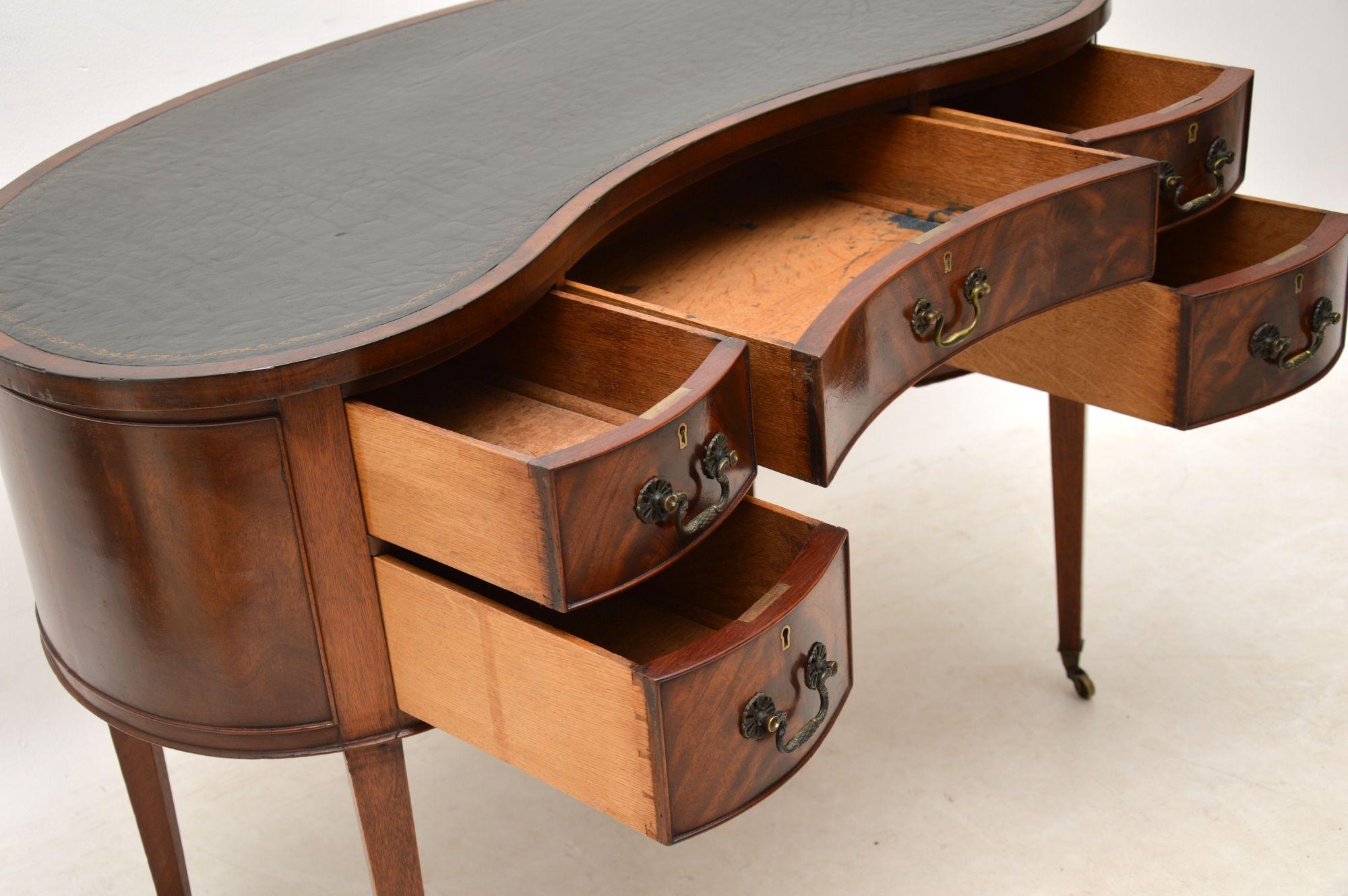 Antique Edwardian Flame Mahogany Leather Top Desk In Good Condition In London, GB