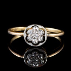 Antique Edwardian Flower Diamond Ring 18 Carat Gold Platinum, circa 1910
