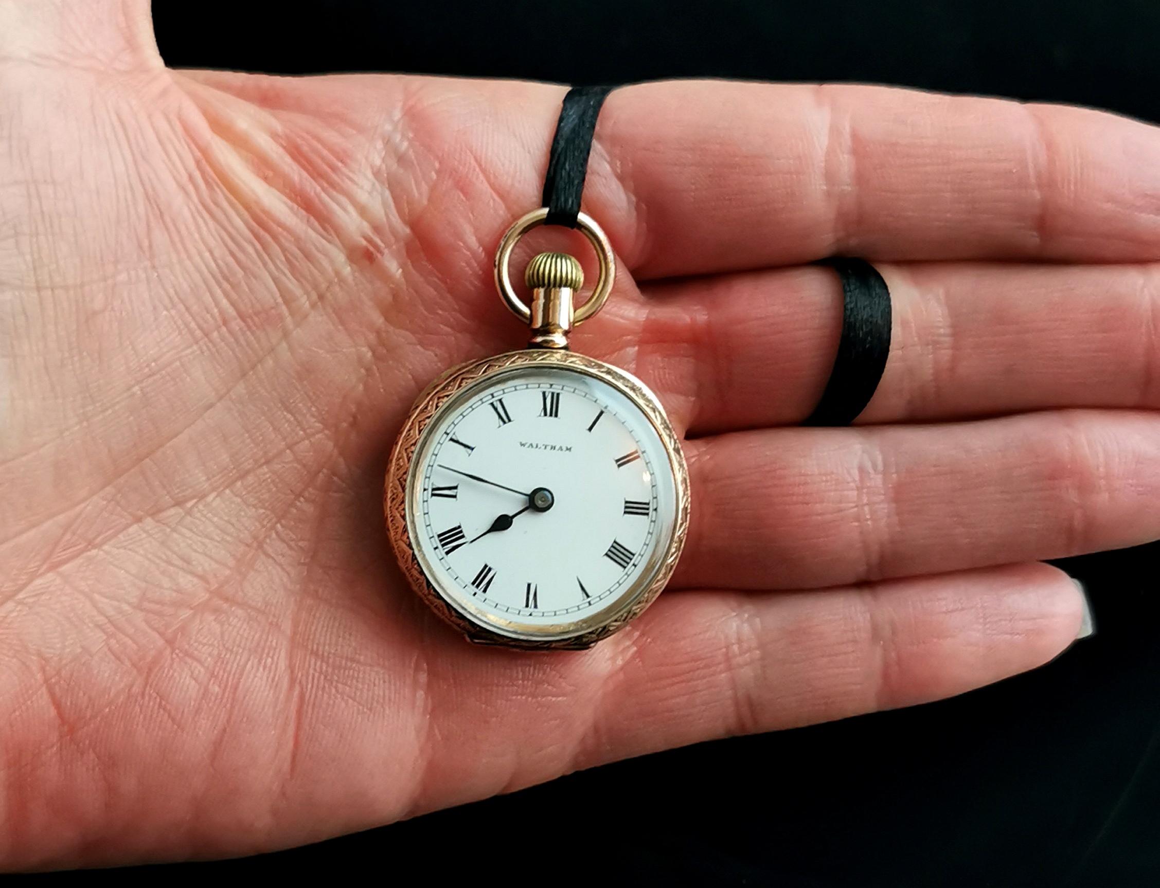 Antique Edwardian Fob Watch, Gold Plated, Waltham In Good Condition In NEWARK, GB